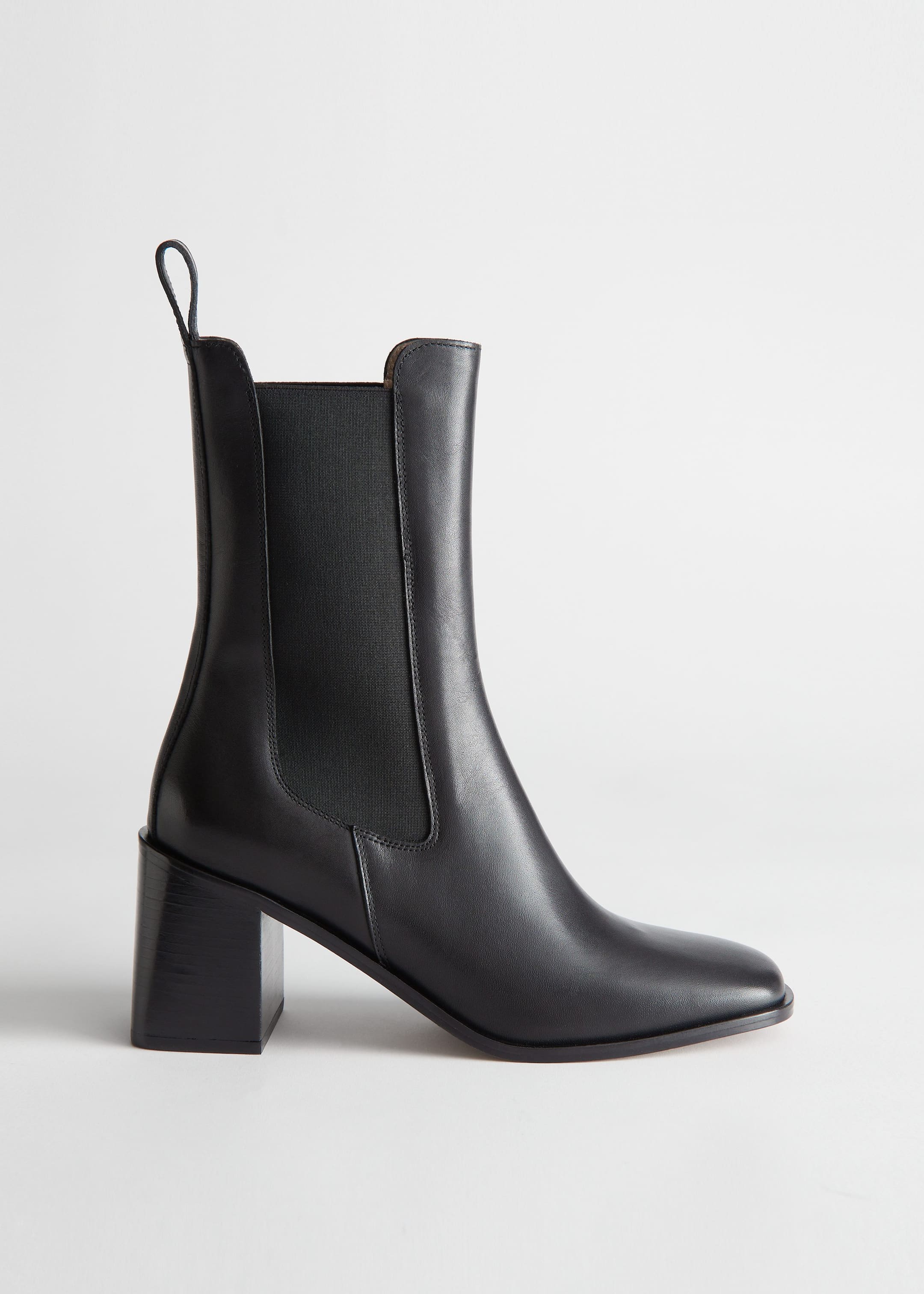 Visa större bild: Chelseaboots i läder - Black - DAM | H&M SE 1