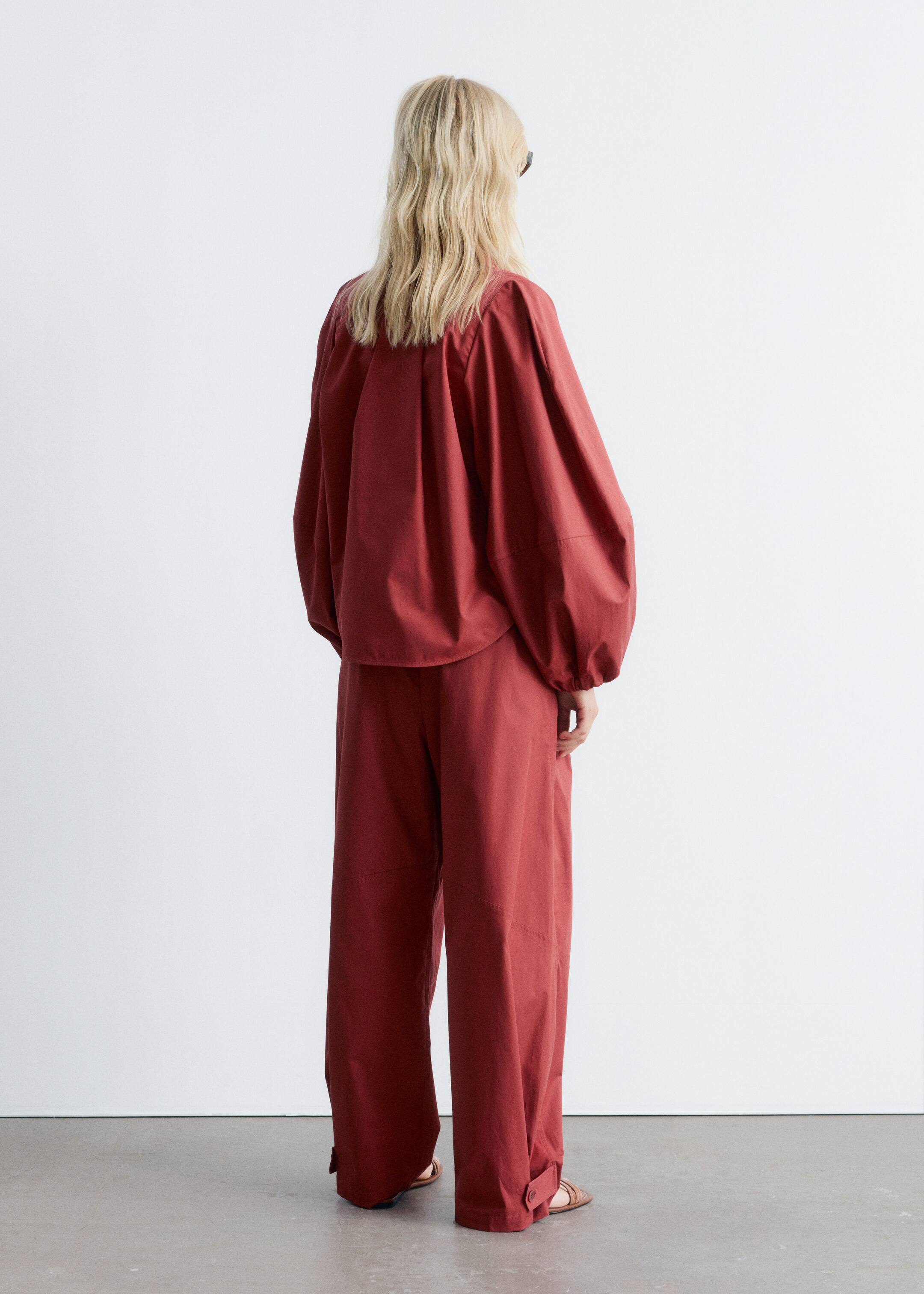 Grotere afbeelding bekijken: Volumineuze blouse met ballonmouwen - Donkerrood - DAMES | H&M NL 6