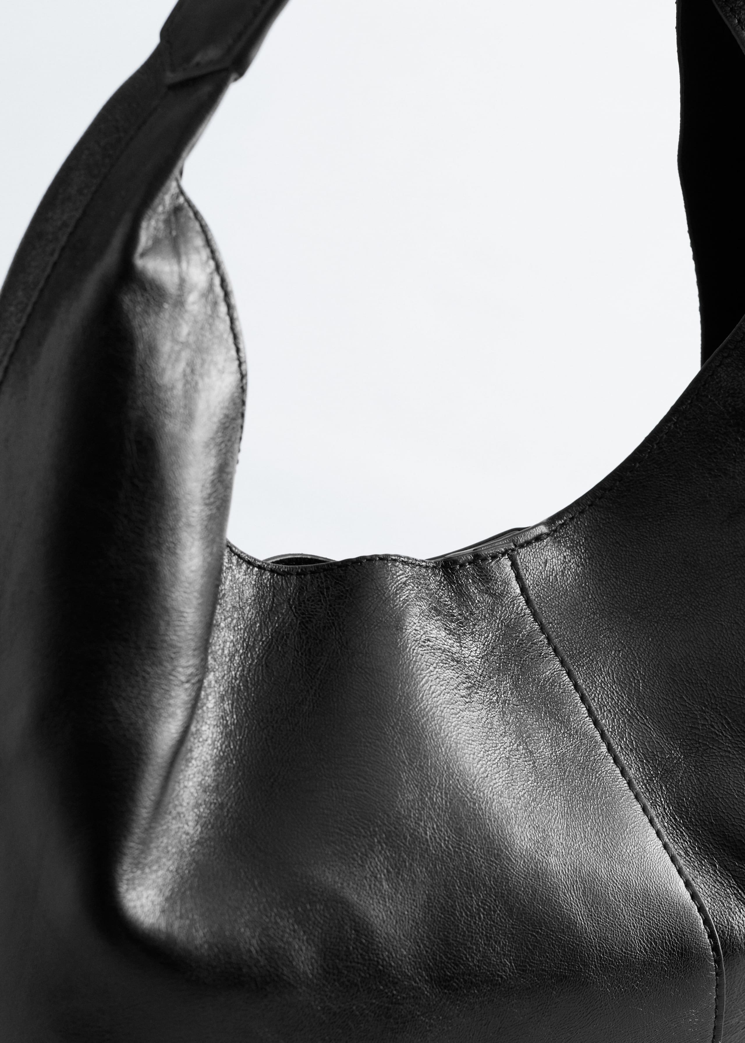 Image of Klassische Tragetasche aus Leder