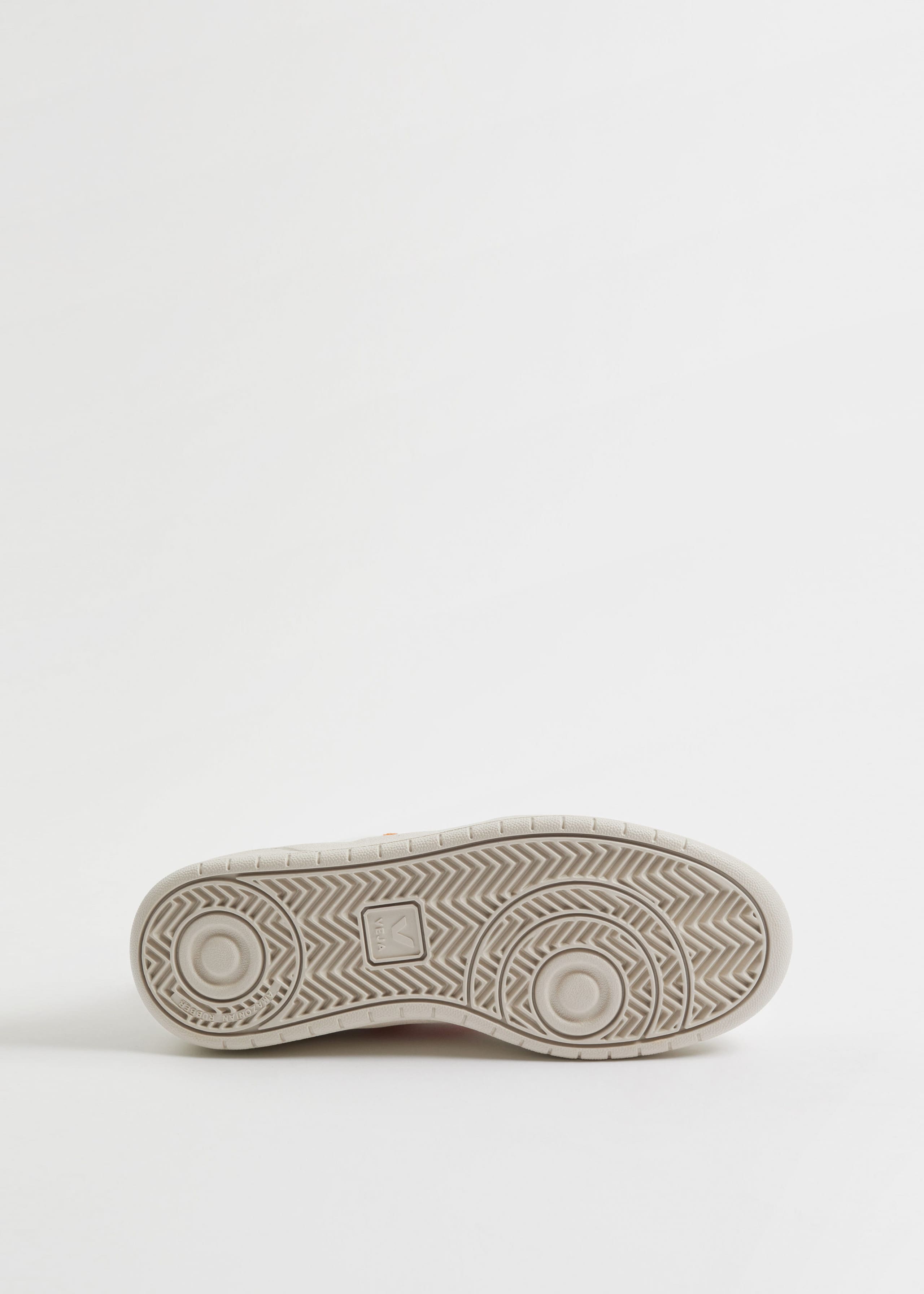 Veja V-12 Sneakers - {{variantName}} - Detalle descriptivo