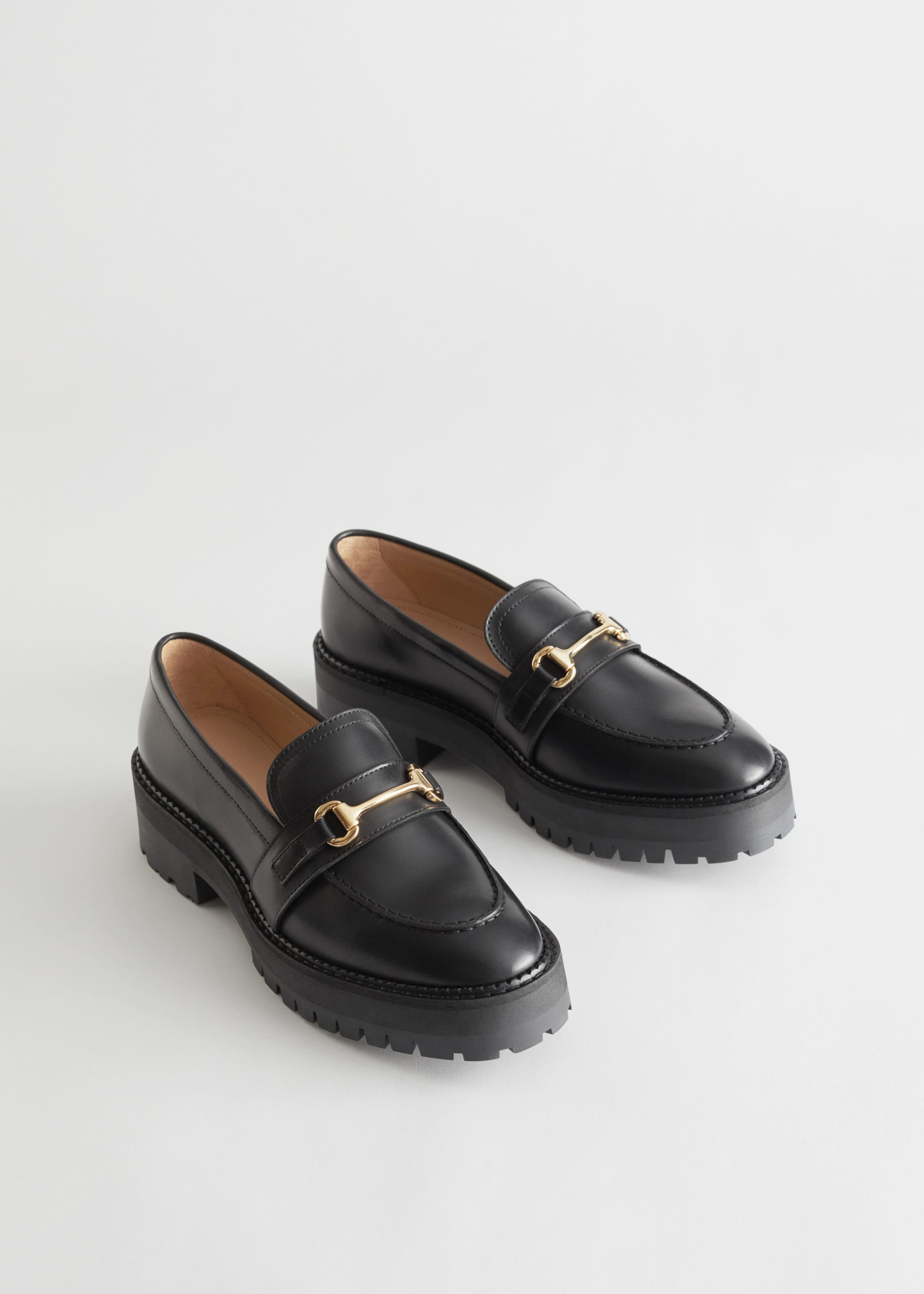 Buckled Chunky Leather Loafers - Beige - Bodegón