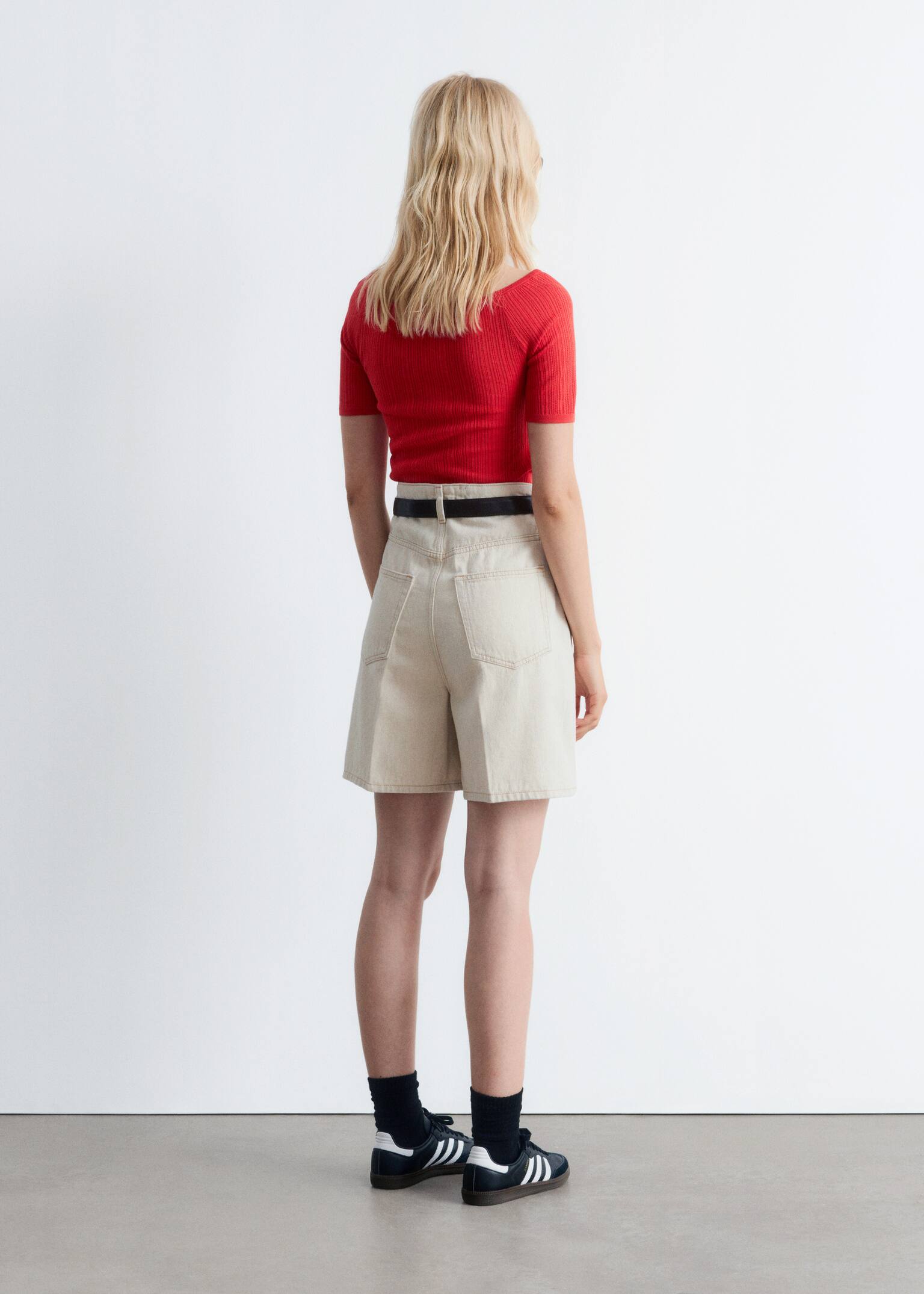 Rib-Knit Off-Shoulder Top - Rød - 4