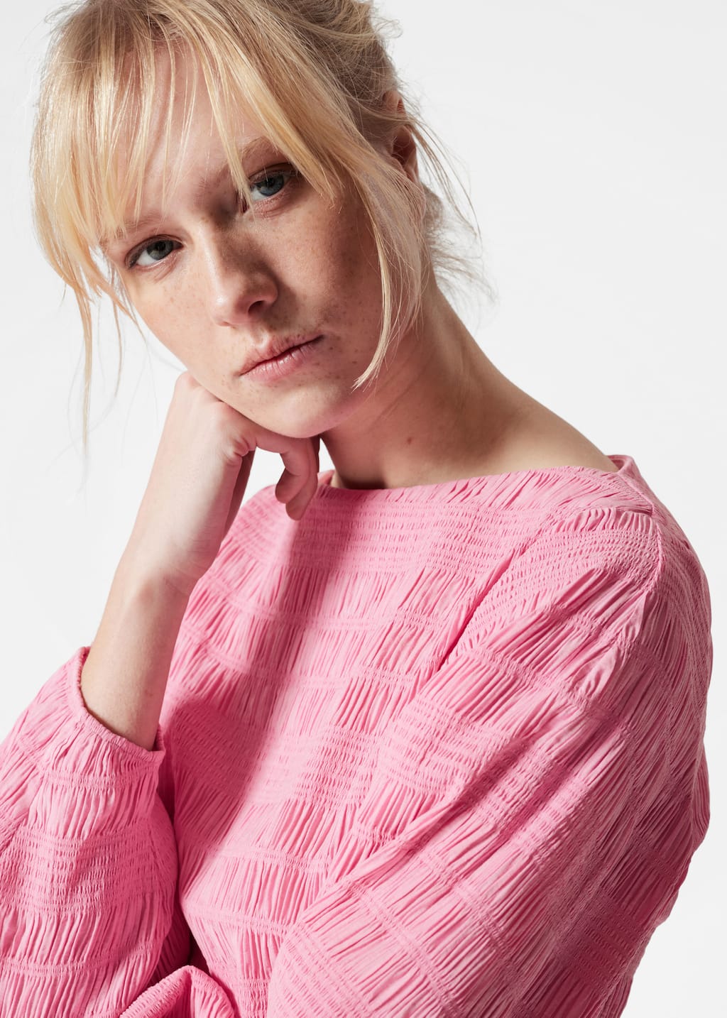 Haut à smocks et à encolure bateau - Rose - Lookbook