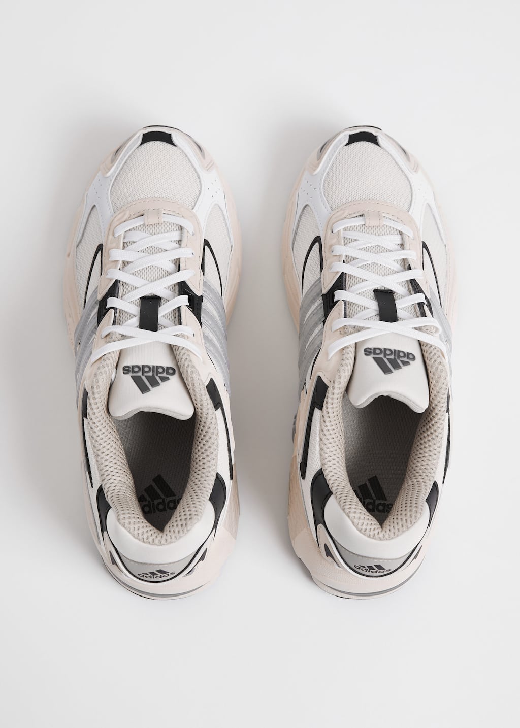 adidas Originals Response CL - Beige claro - Bodegón