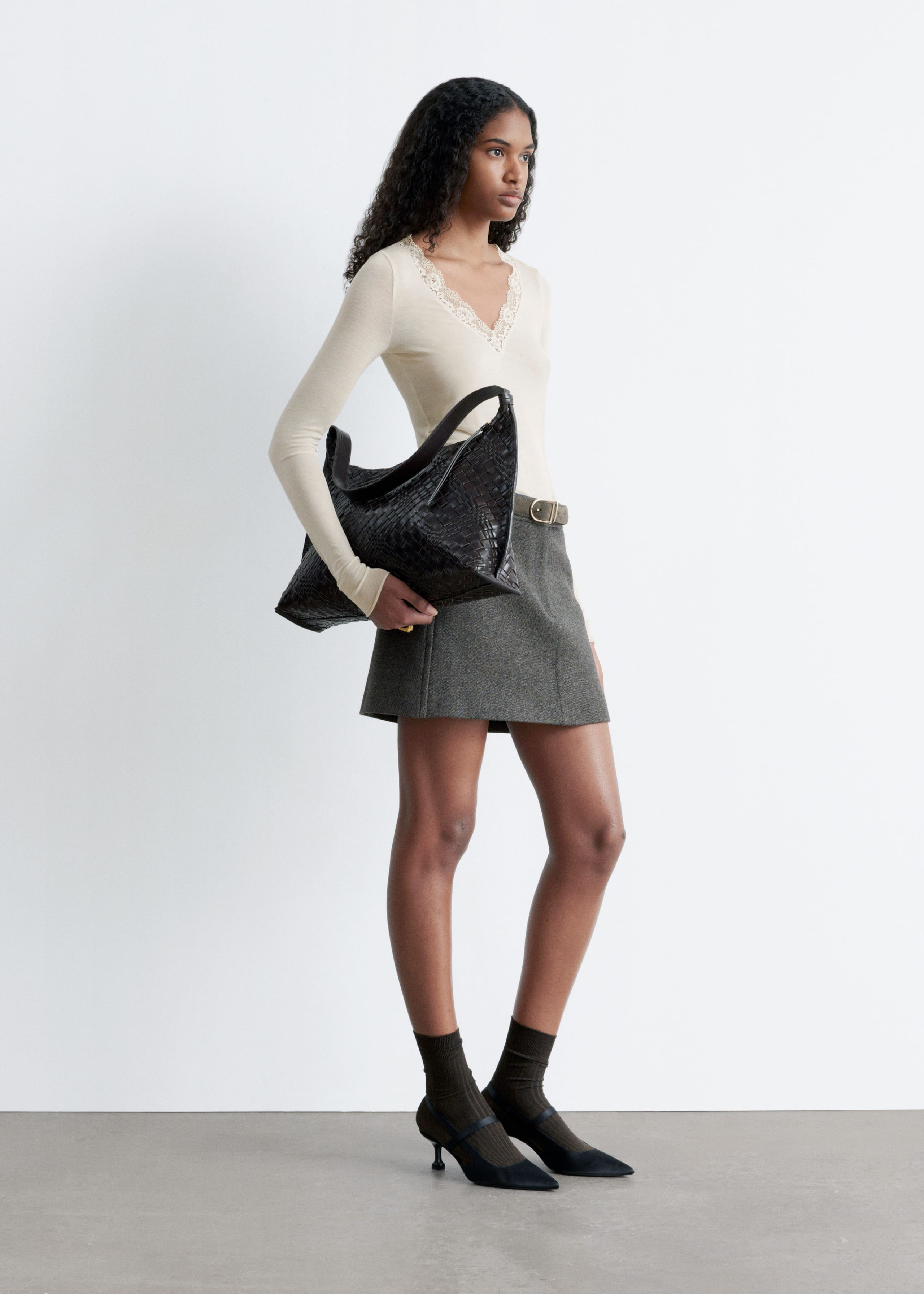 Image of Oberteil mit V-Ausschnitt und Spitzenbesatz