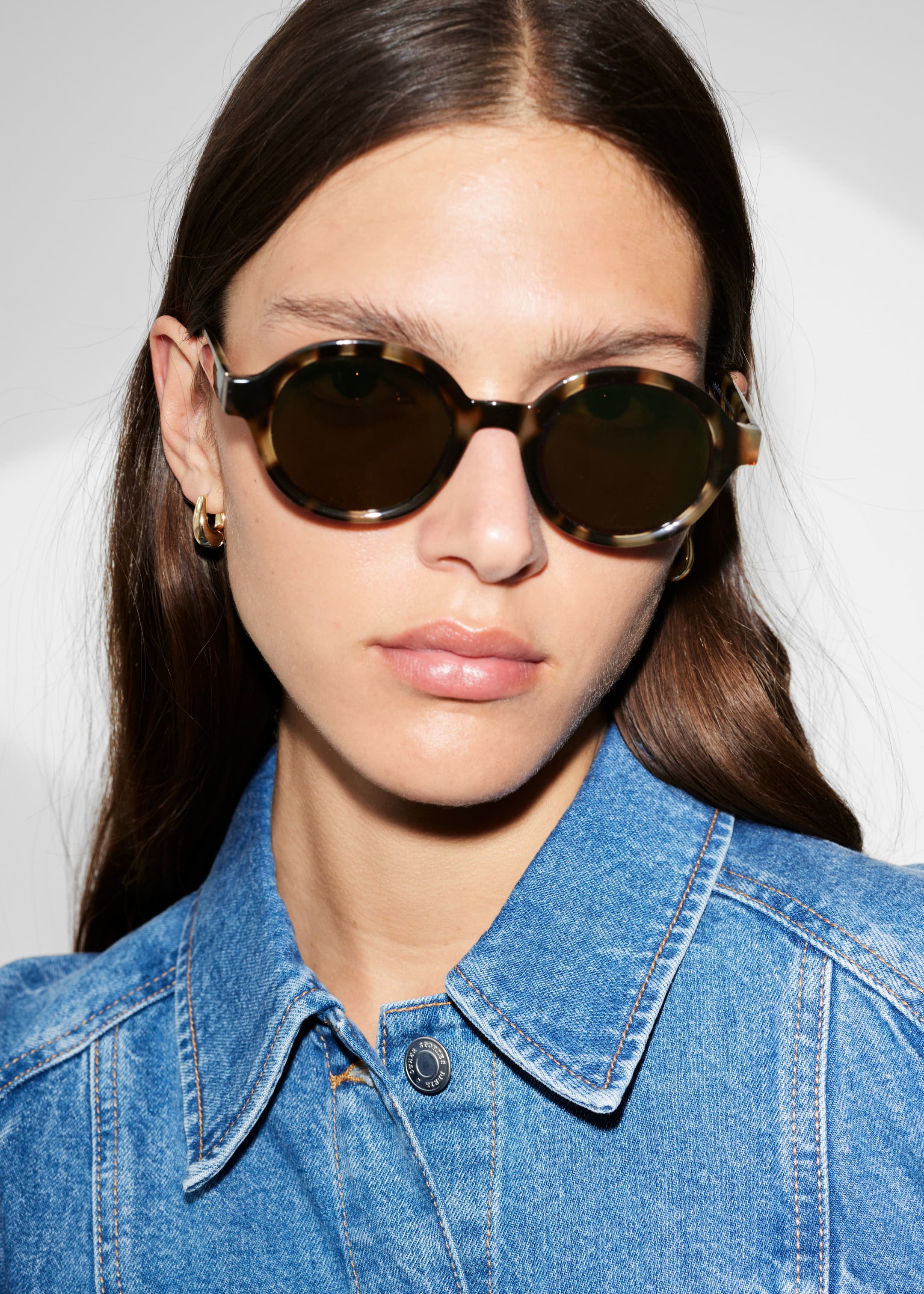 Zobrazit větší obrázek: Sluneční brýle s kulatými obroučkami - Tortoise - ŽENY | H&M CZ 1