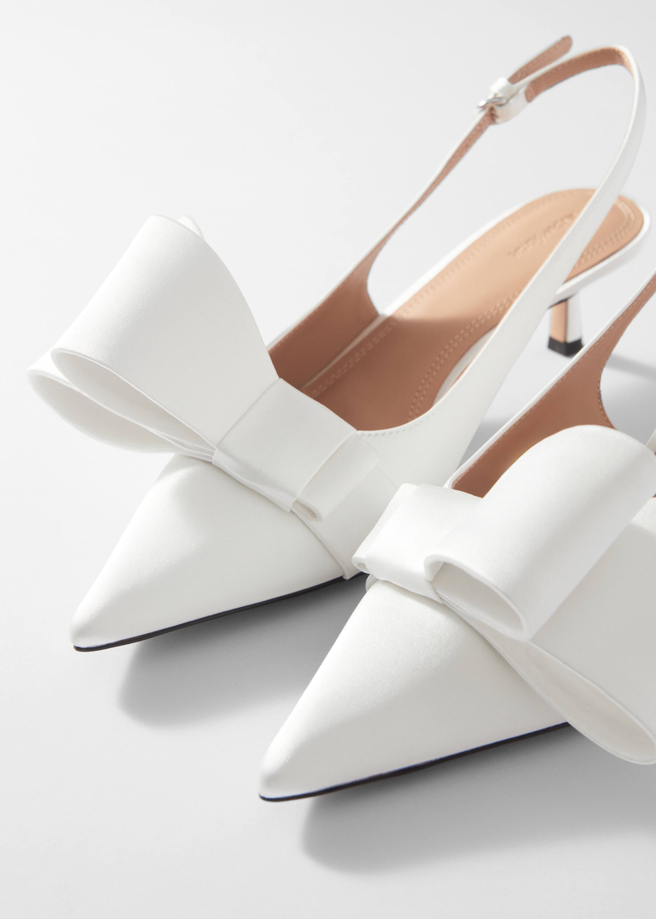 Zobrazit větší obrázek: Lodičky ze saténu s mašlí - Bílá - ŽENY | H&M CZ 5