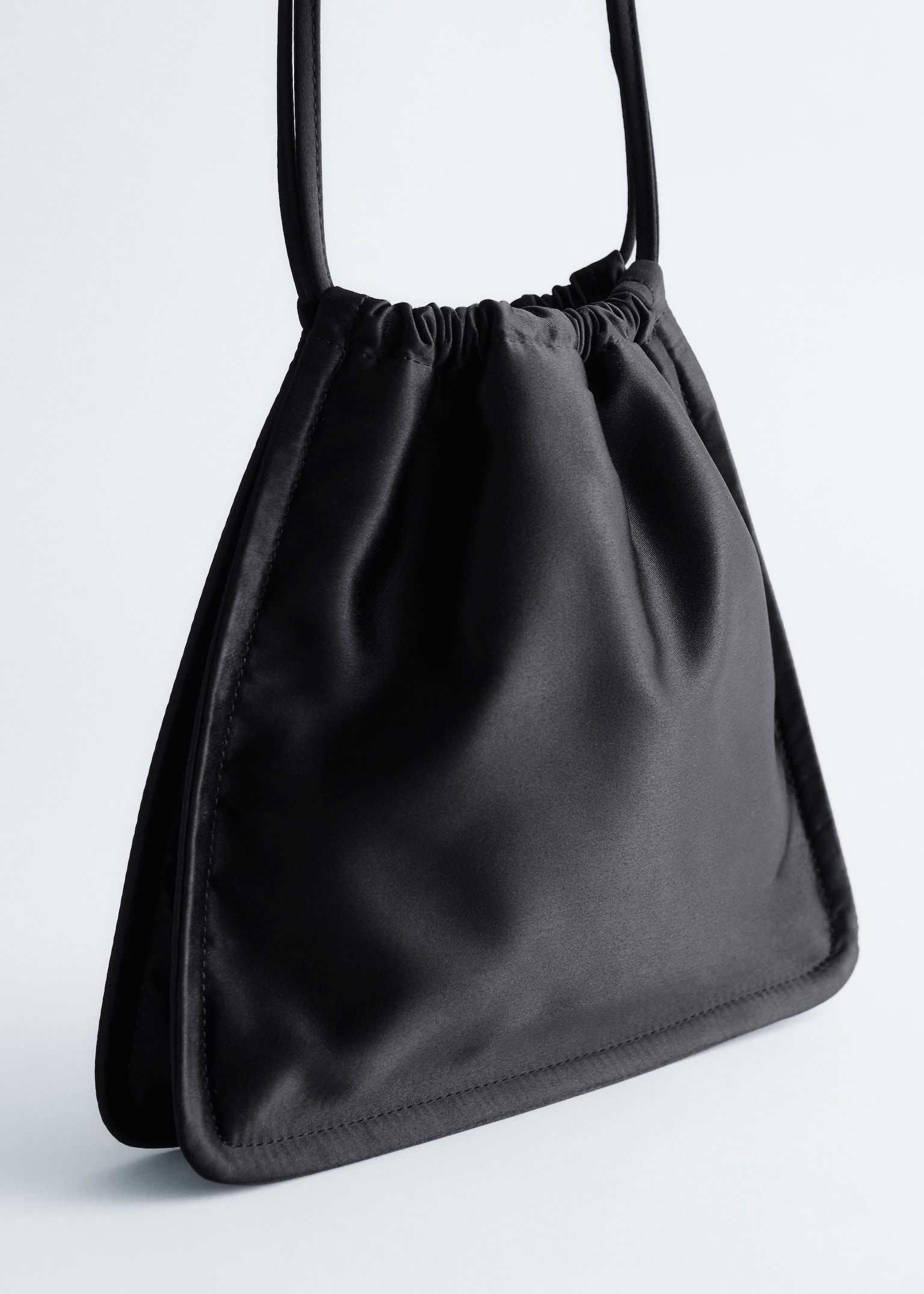 Saténová taška so sťahovacou šnúrkou - Čierny/Greige - 5