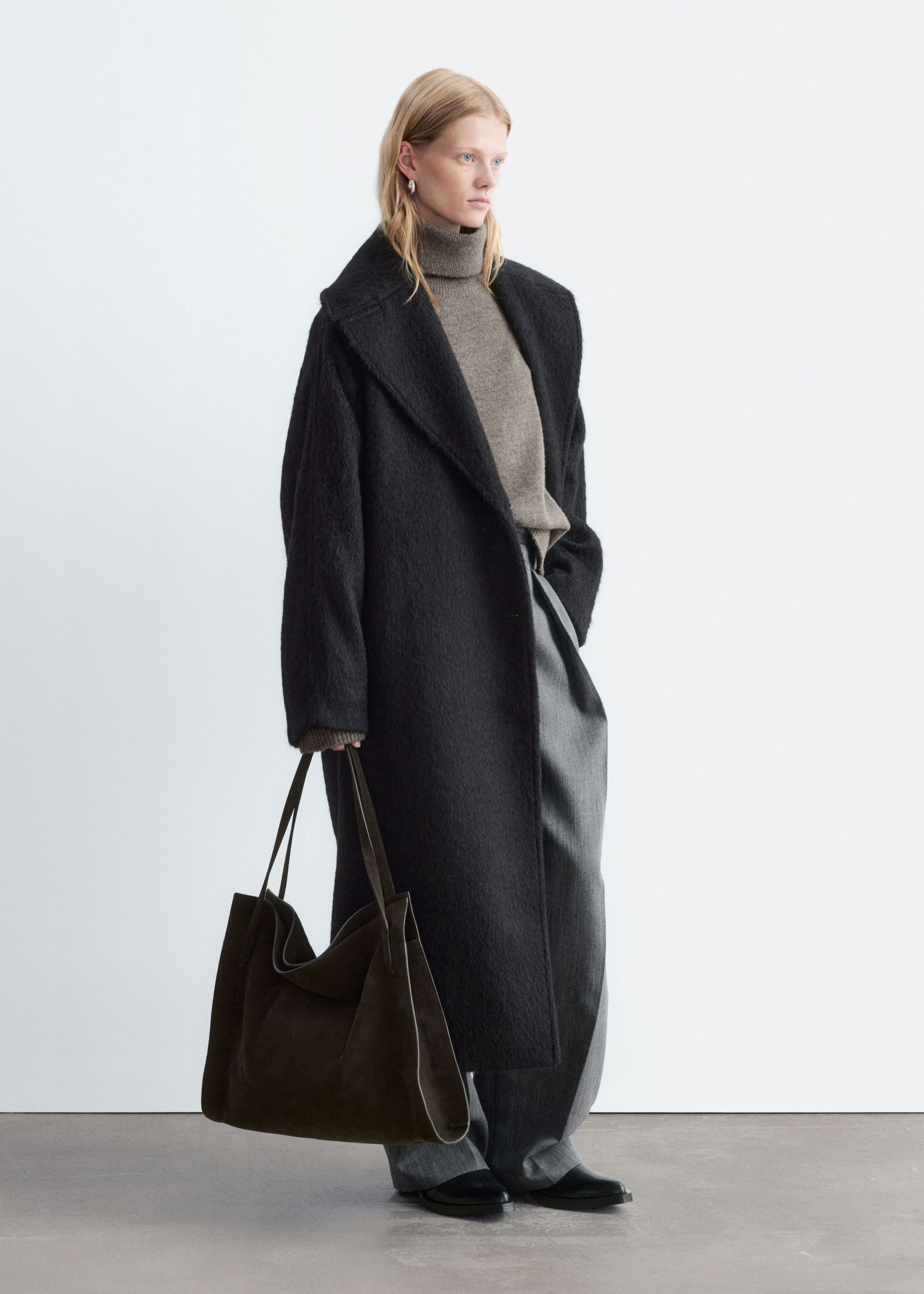 Oversized Wool Coat - Black - Lookbook
