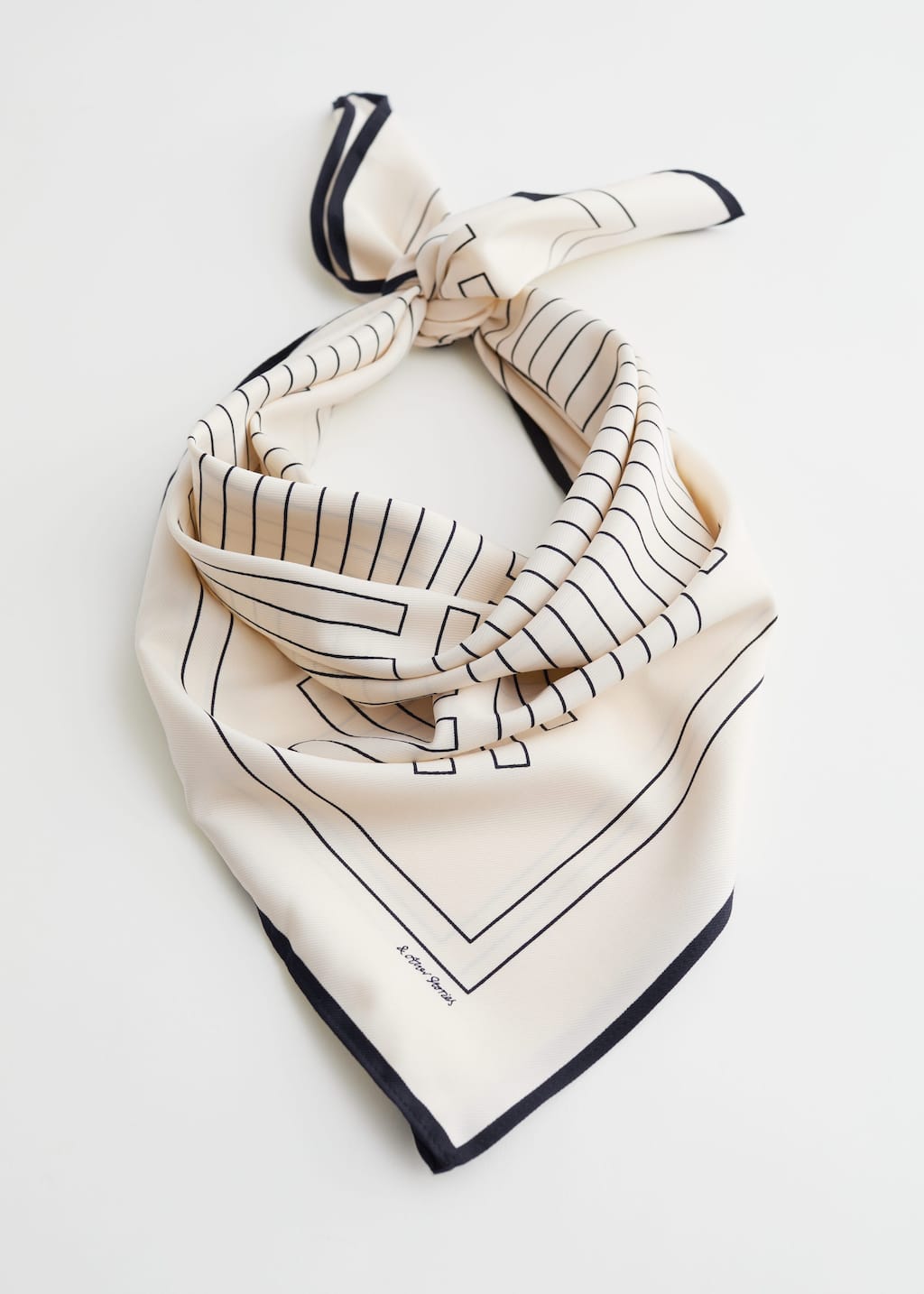 Foulard grafico - Talpa - Natura morta