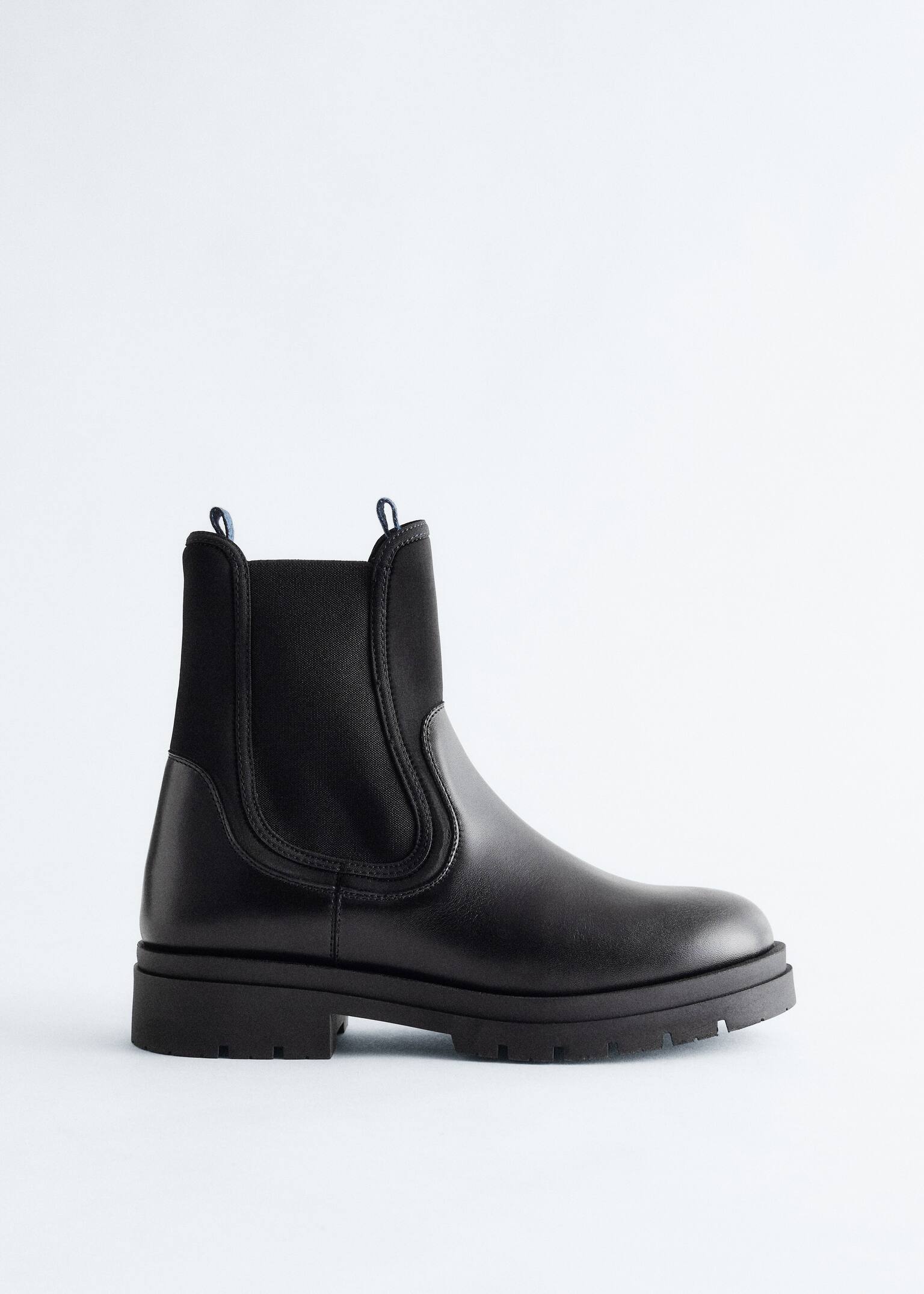 Leather Chelsea Boots - Black