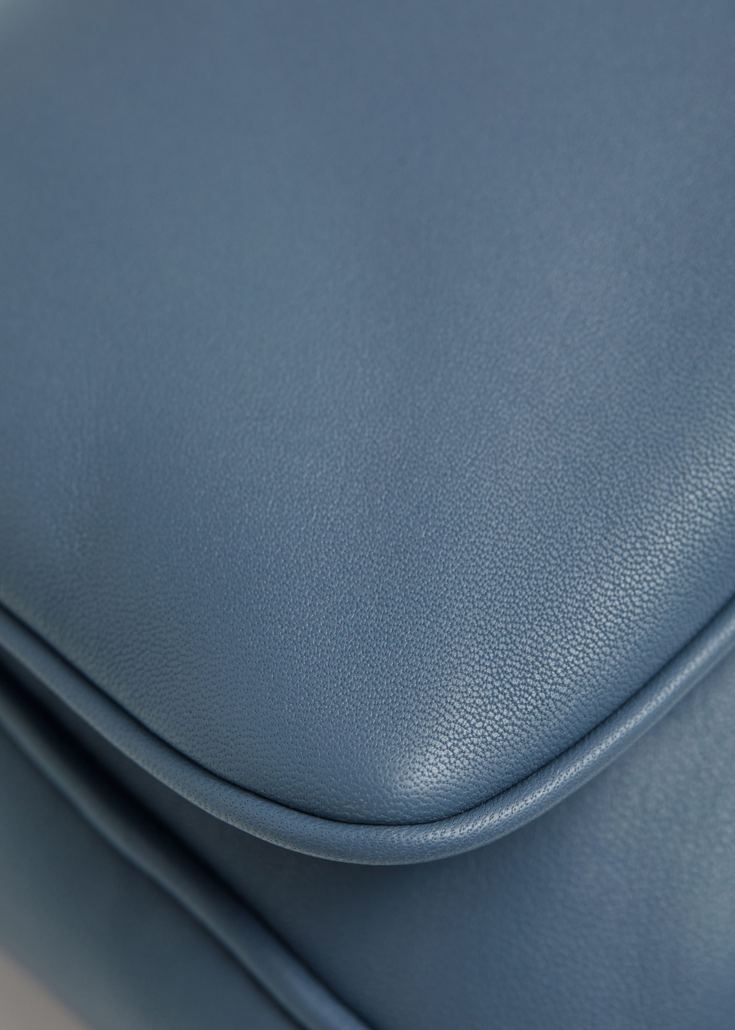 Uniwersalna torba crossbody – {{variantName}} – Szczegół