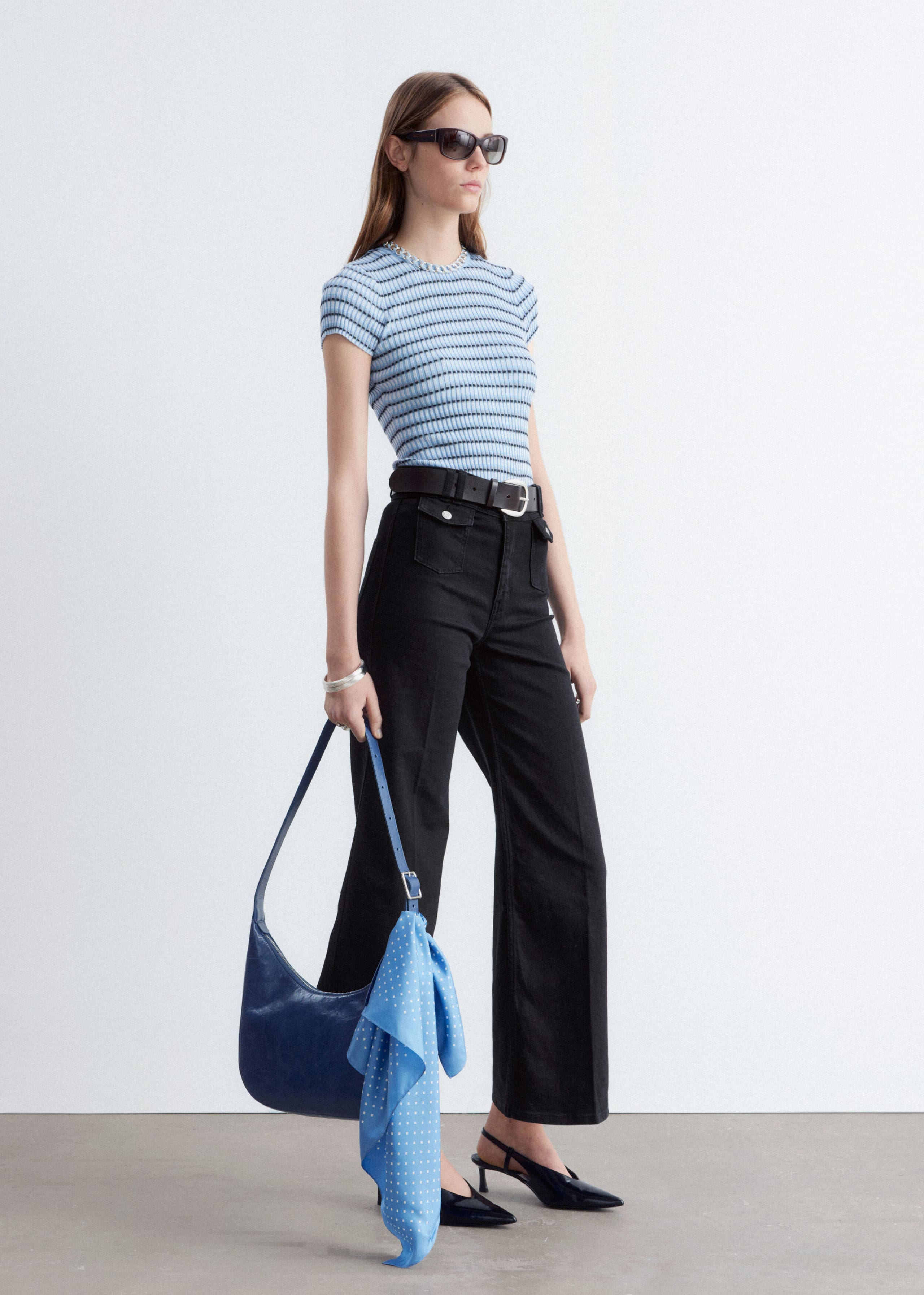 Image of Jean évasé à plis marqués