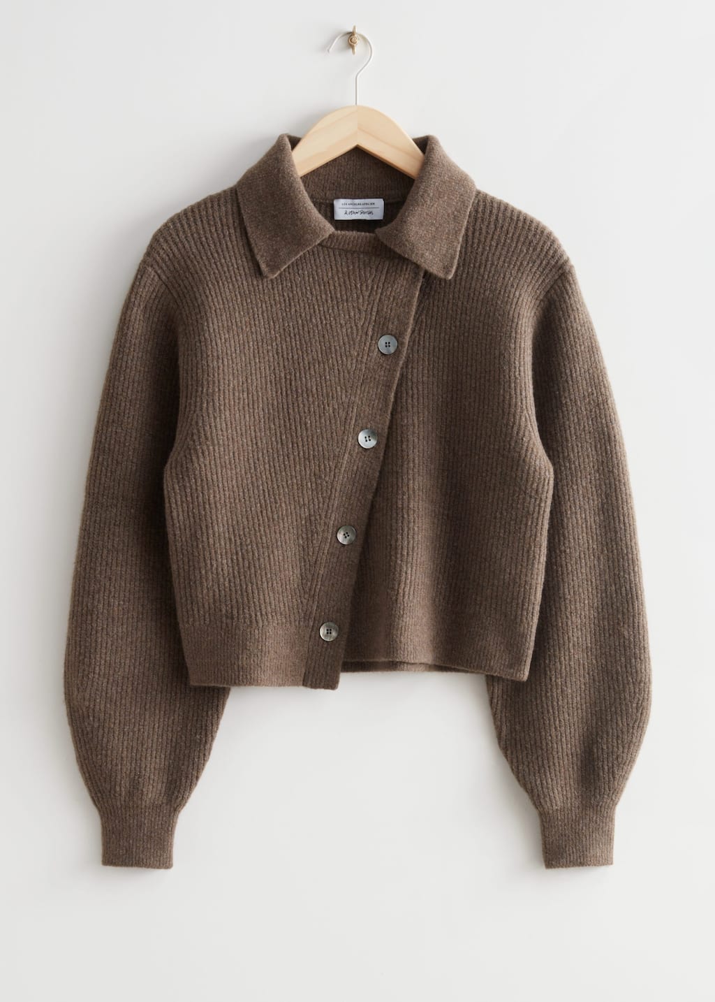 Asymmetrisk kofta – Brun – stilleben