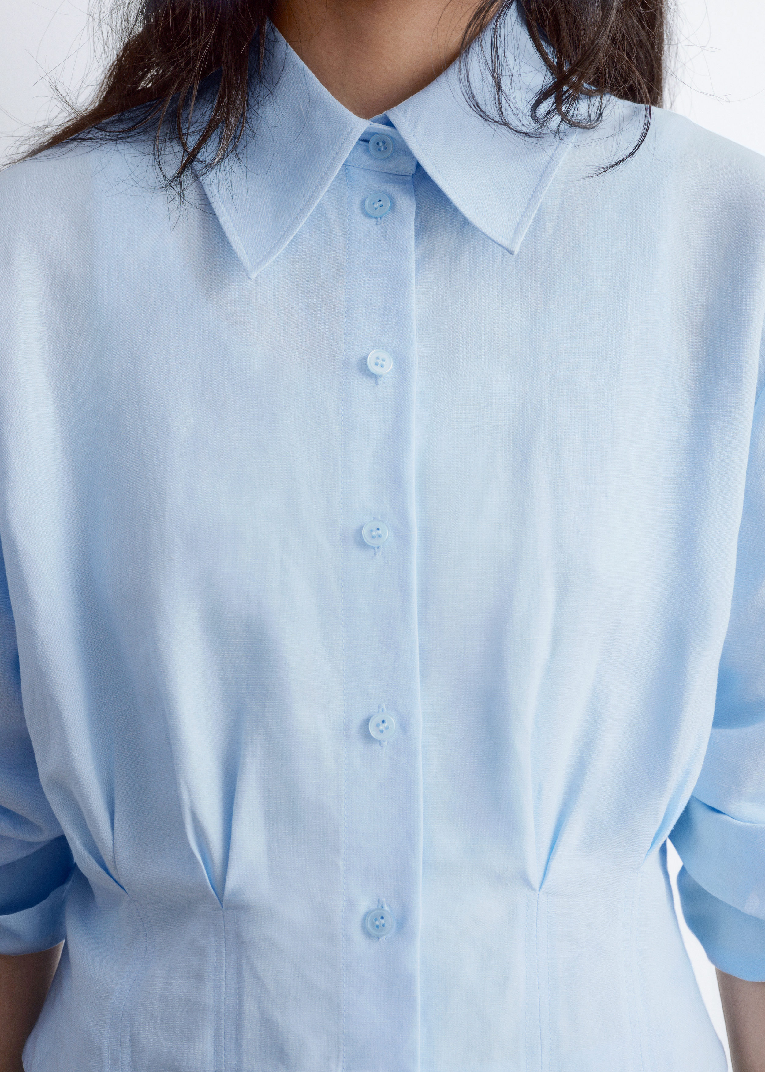 Image of Camisa de corte ajustado a la cintura