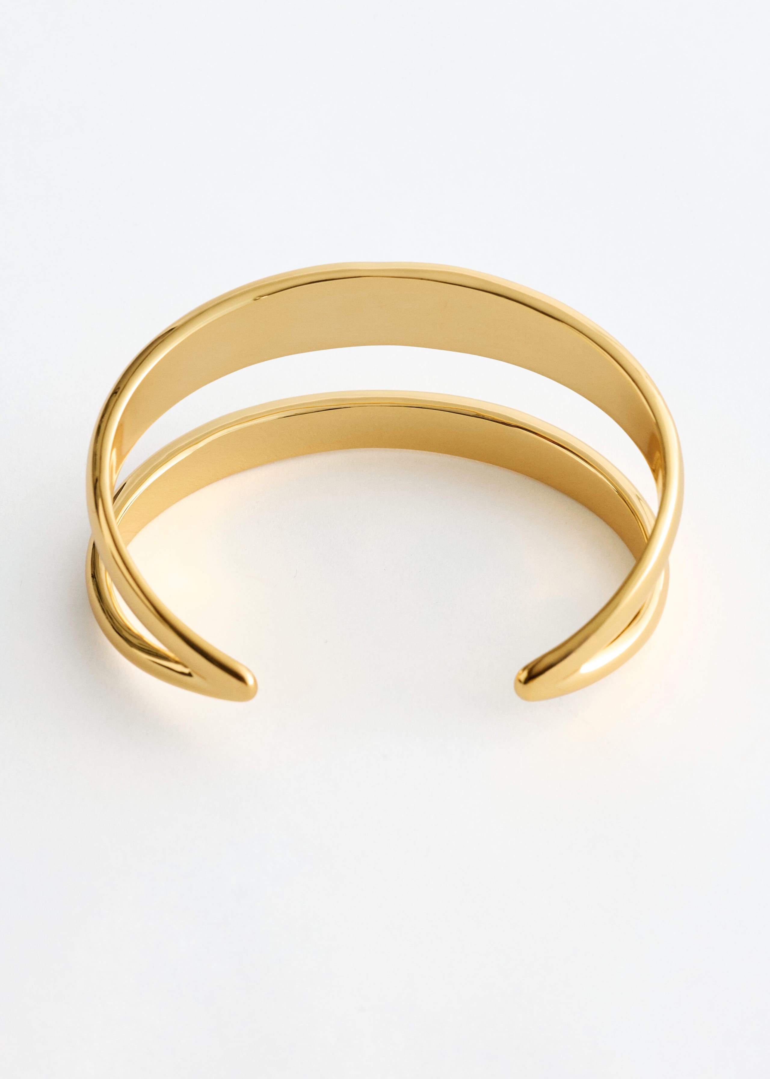 Cylindrical Cuff Bracelet - {{variantName}} - Descriptive Detail