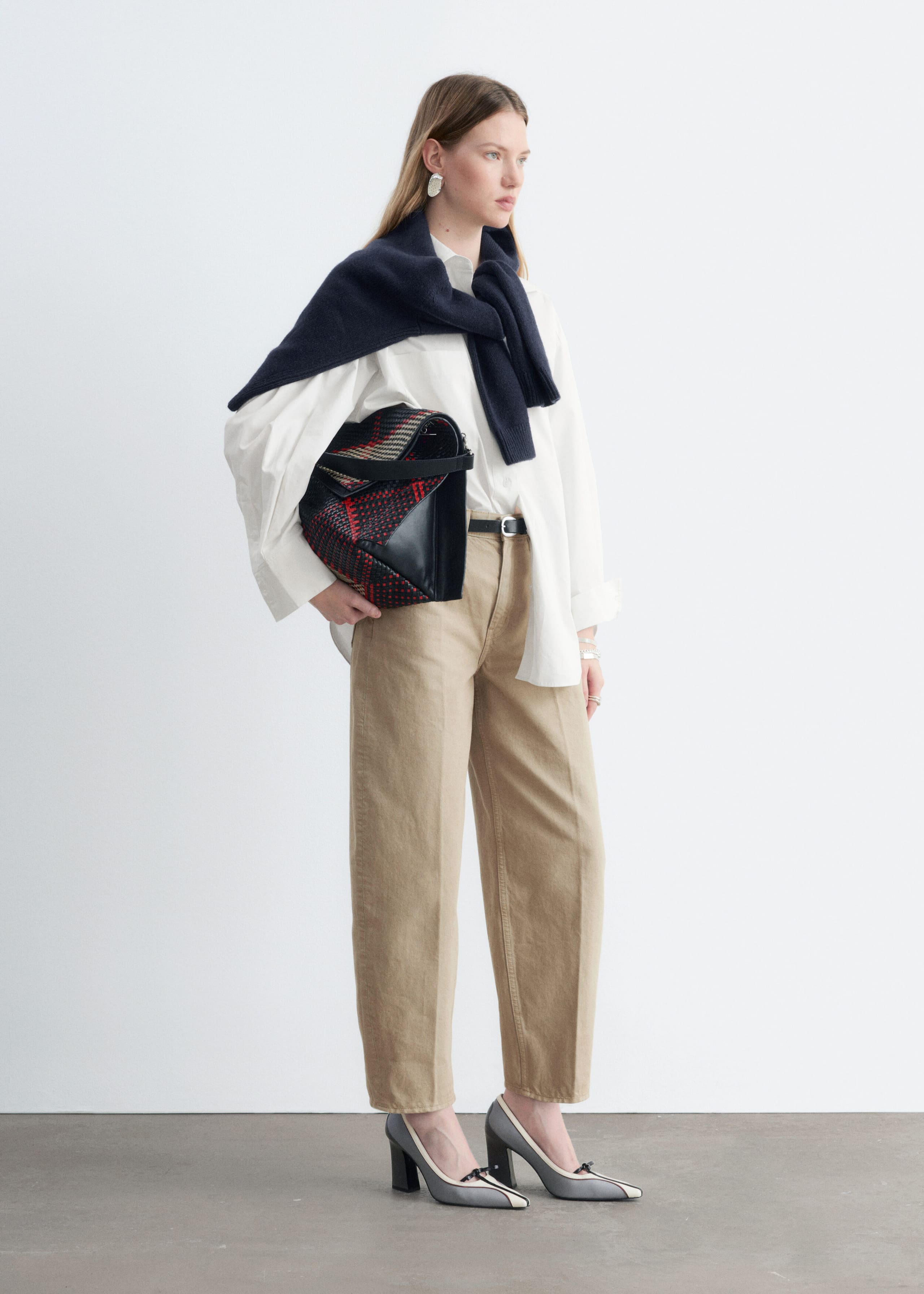 Barrel-Leg Ankle Jeans - Beige - Lookbook