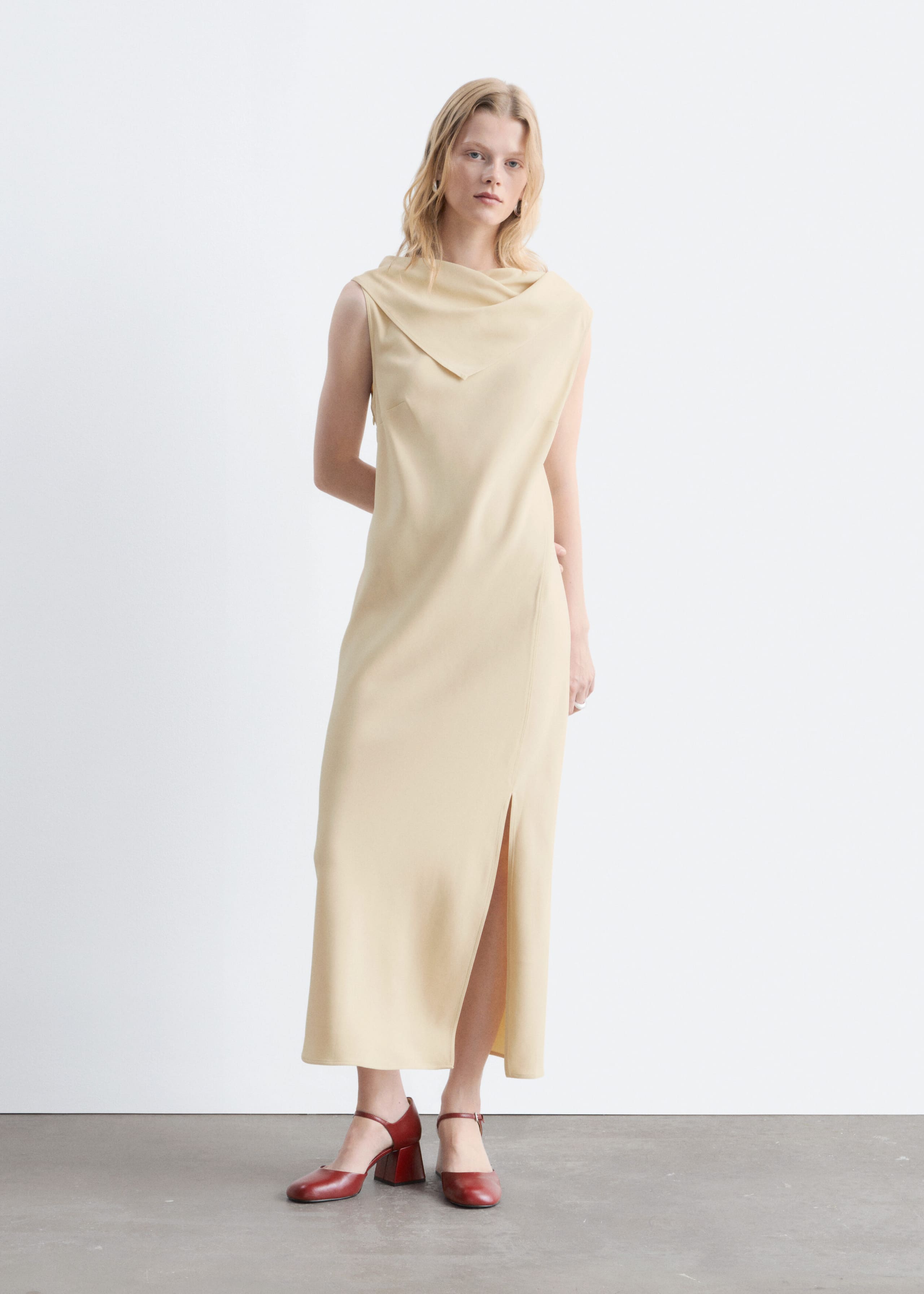 Leren pumps met blokhak - Gebroken wit - Lookbook