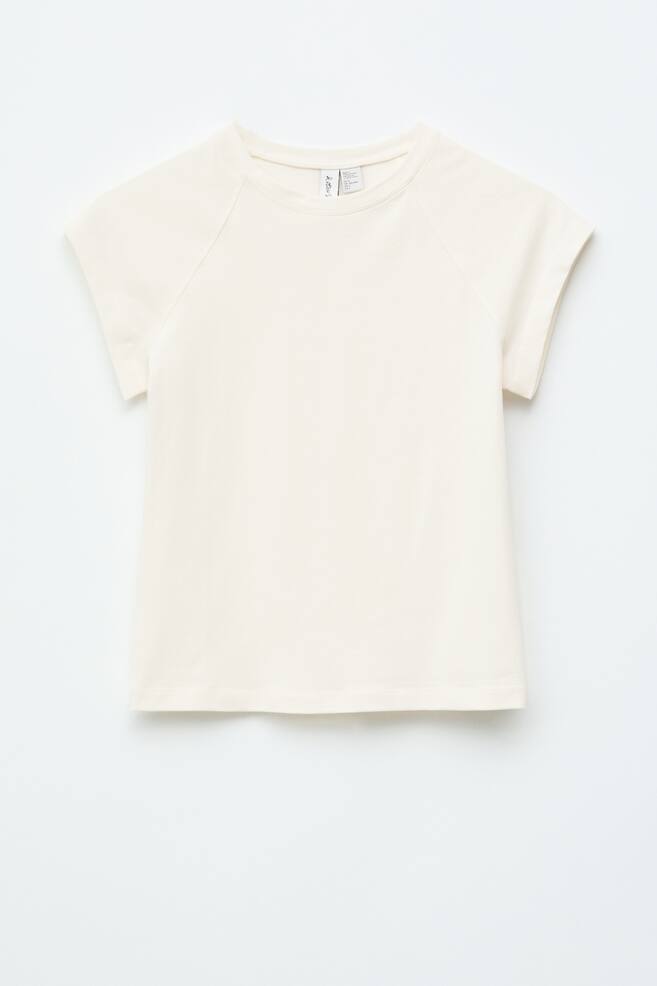 Eng anliegendes T-Shirt mit Raglanärmeln - Weiß - 1
