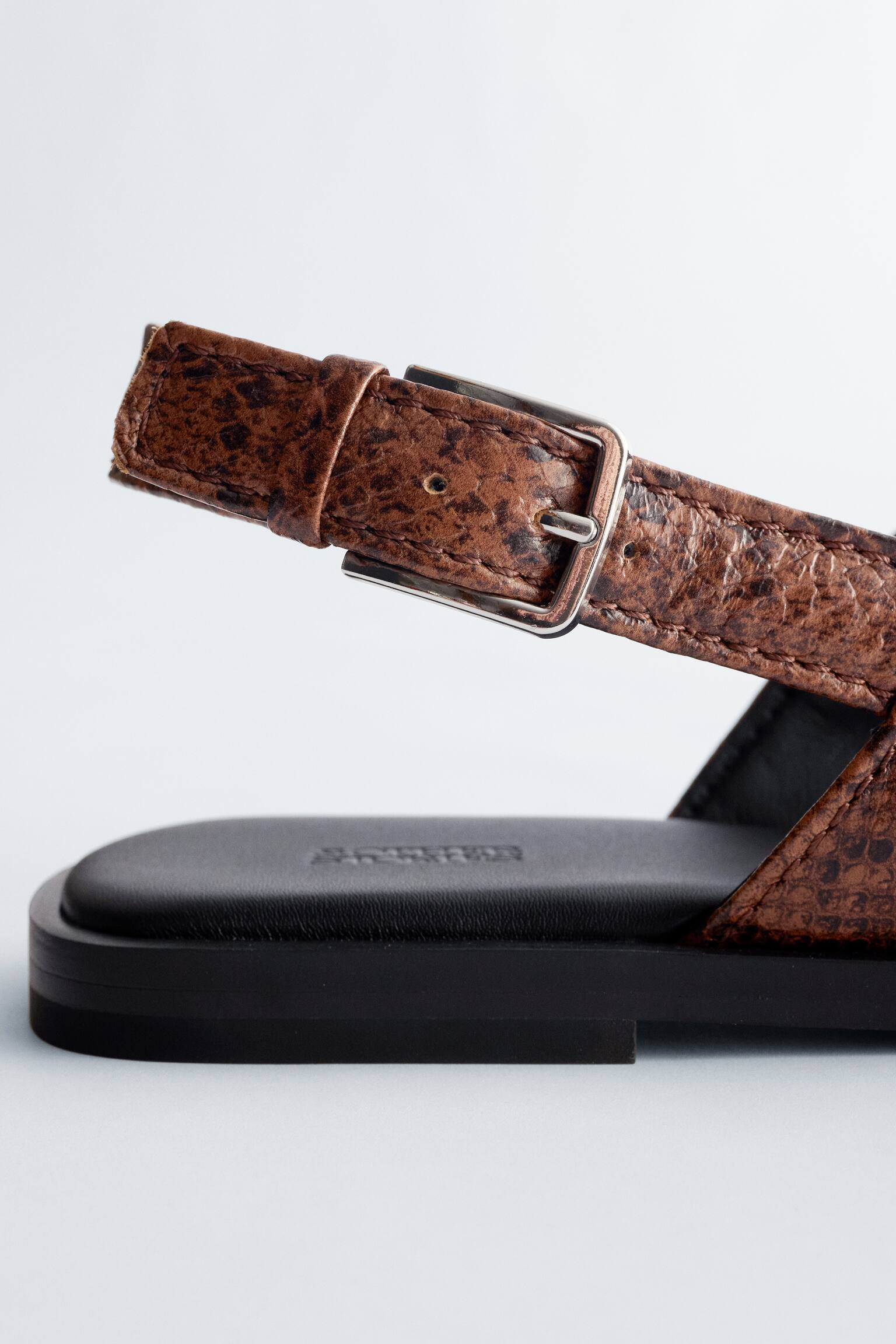 Crossover-sandaler i läder - Brun/ormskinnsmönstrad/Brun/Svart - 4