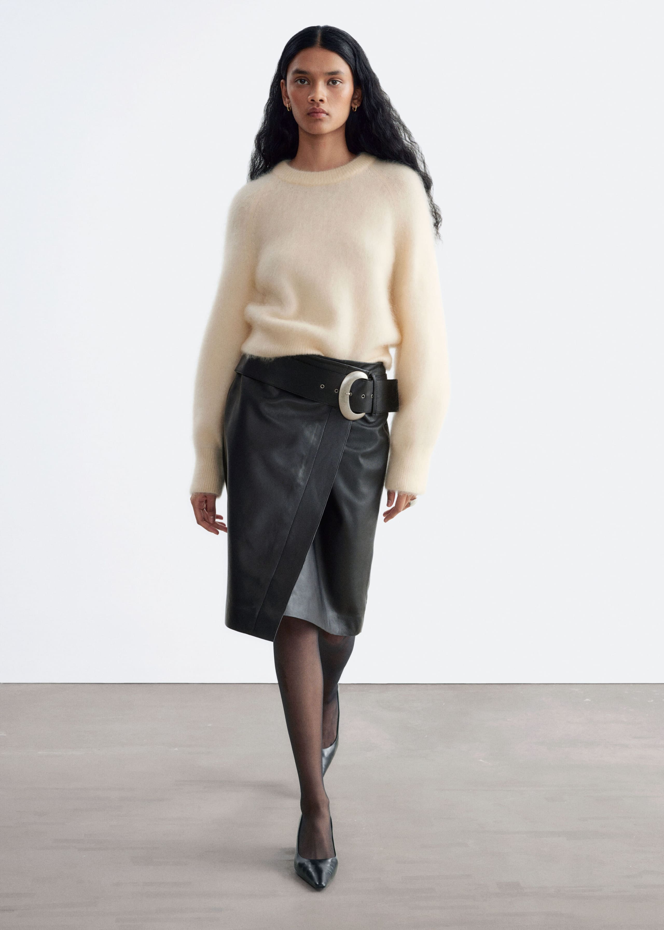 Pullover mit Ballonärmeln aus Mohair-Mix - Hellbeige - Lookbook