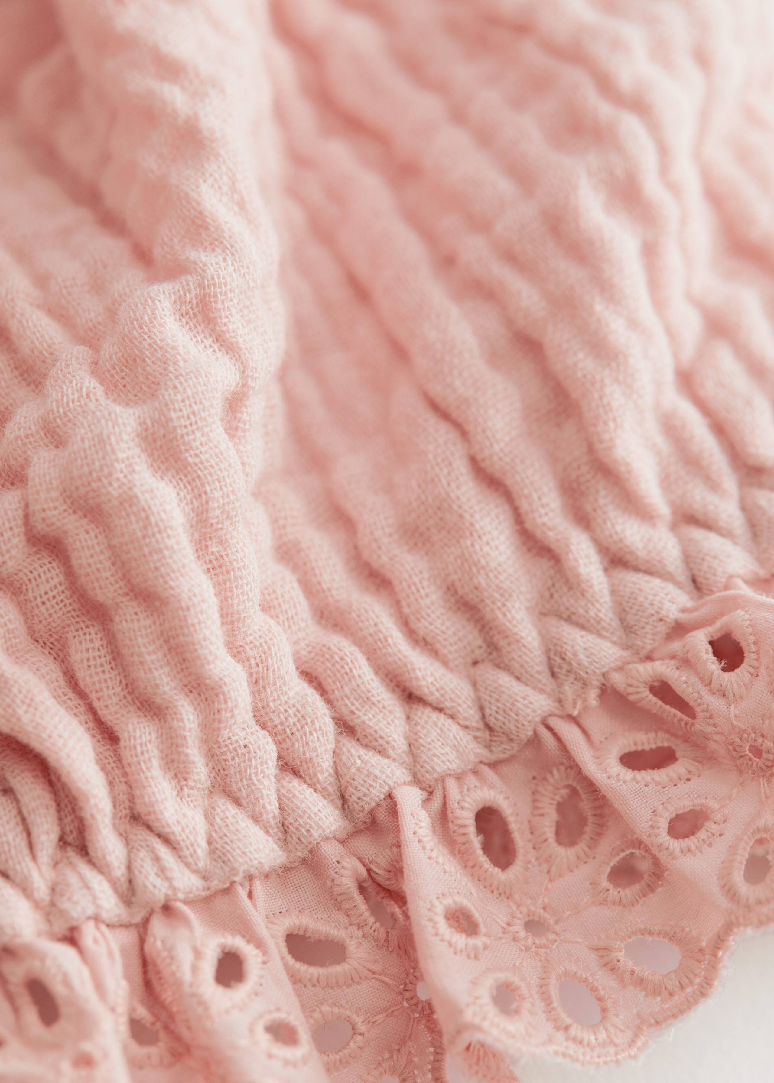 Embroidered Soft Bra - {{variantName}} - Descrizione dettagliata