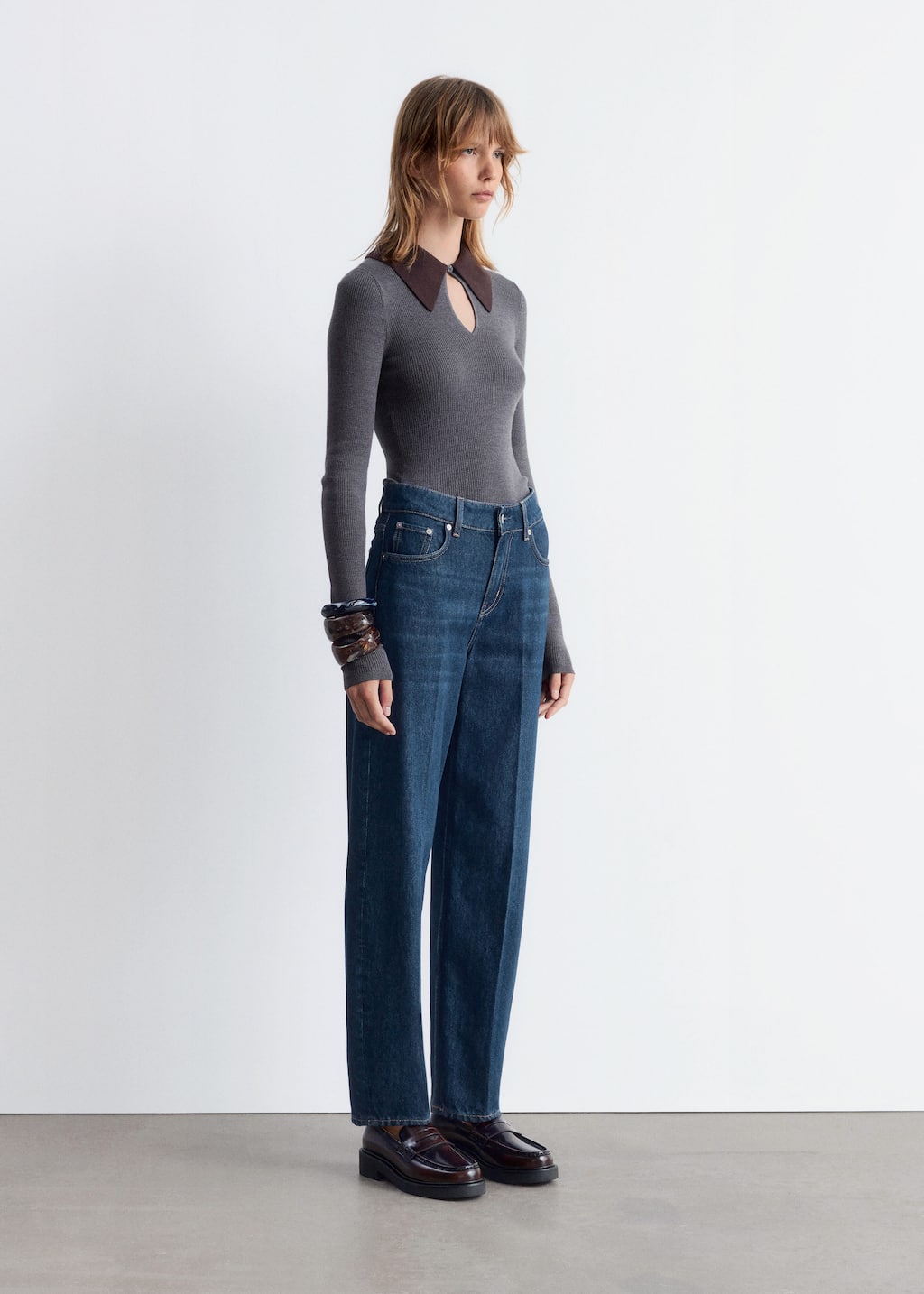 Image of Jeans med avsmalnande ben