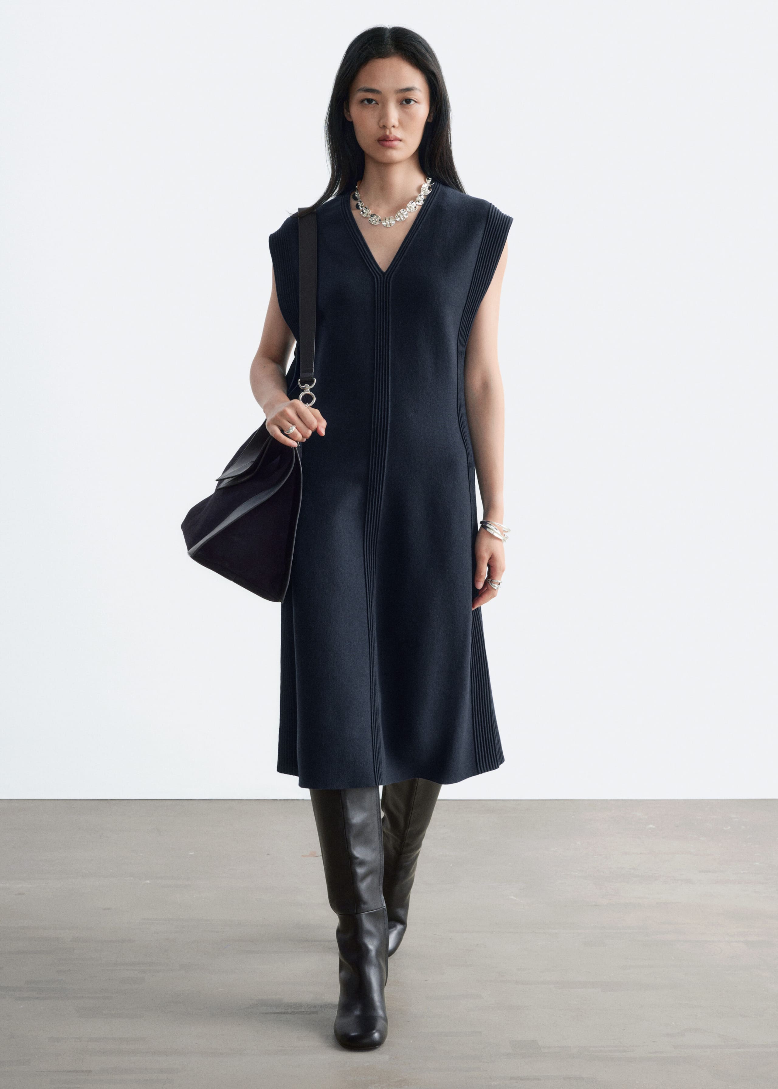 Cotton-Wool Midi Dress - Dark Blue - Lookbook