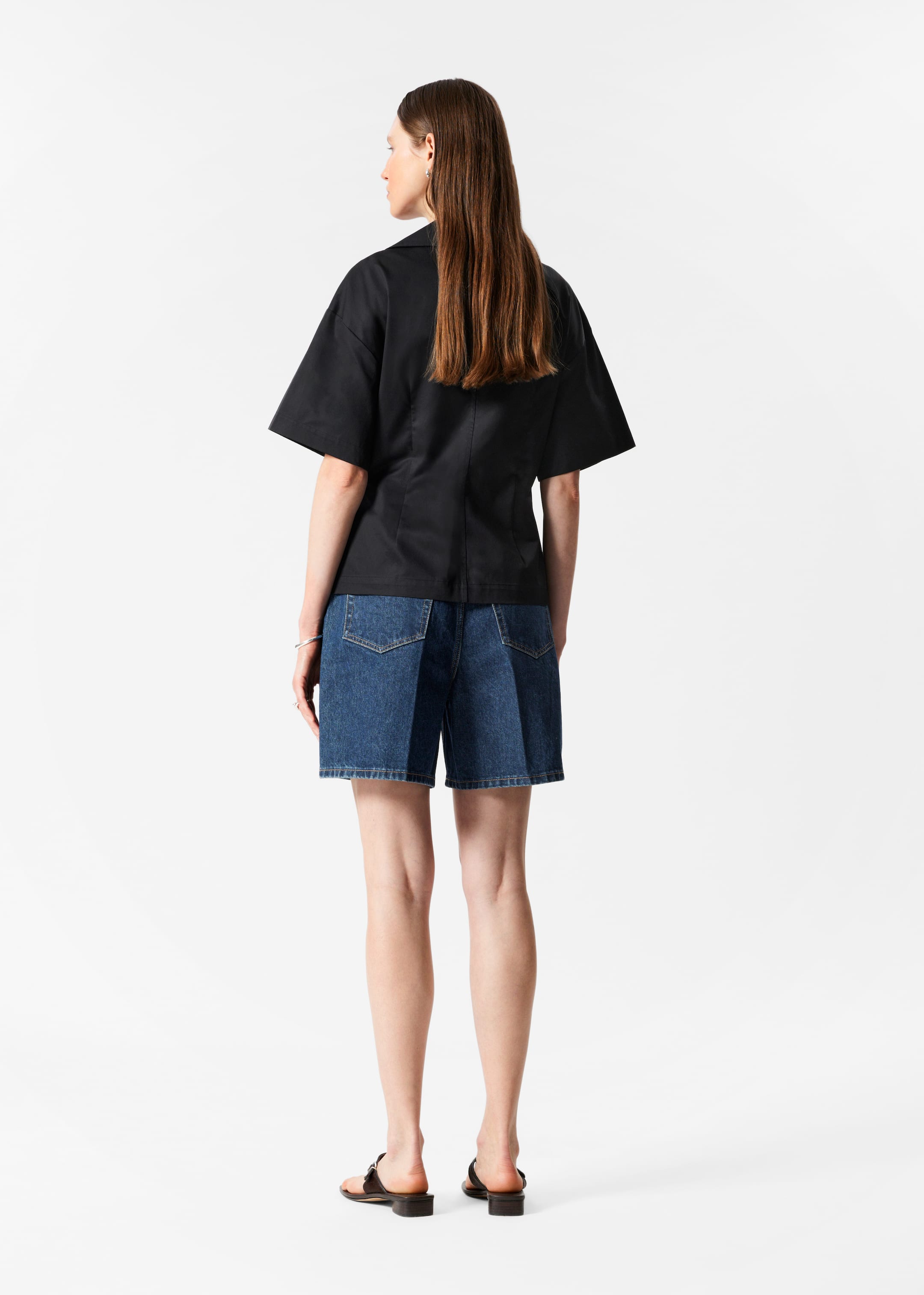 Agrandir l'image: Chemise cache-cœur à manches courtes - Noir - FEMME | H&M FR 4