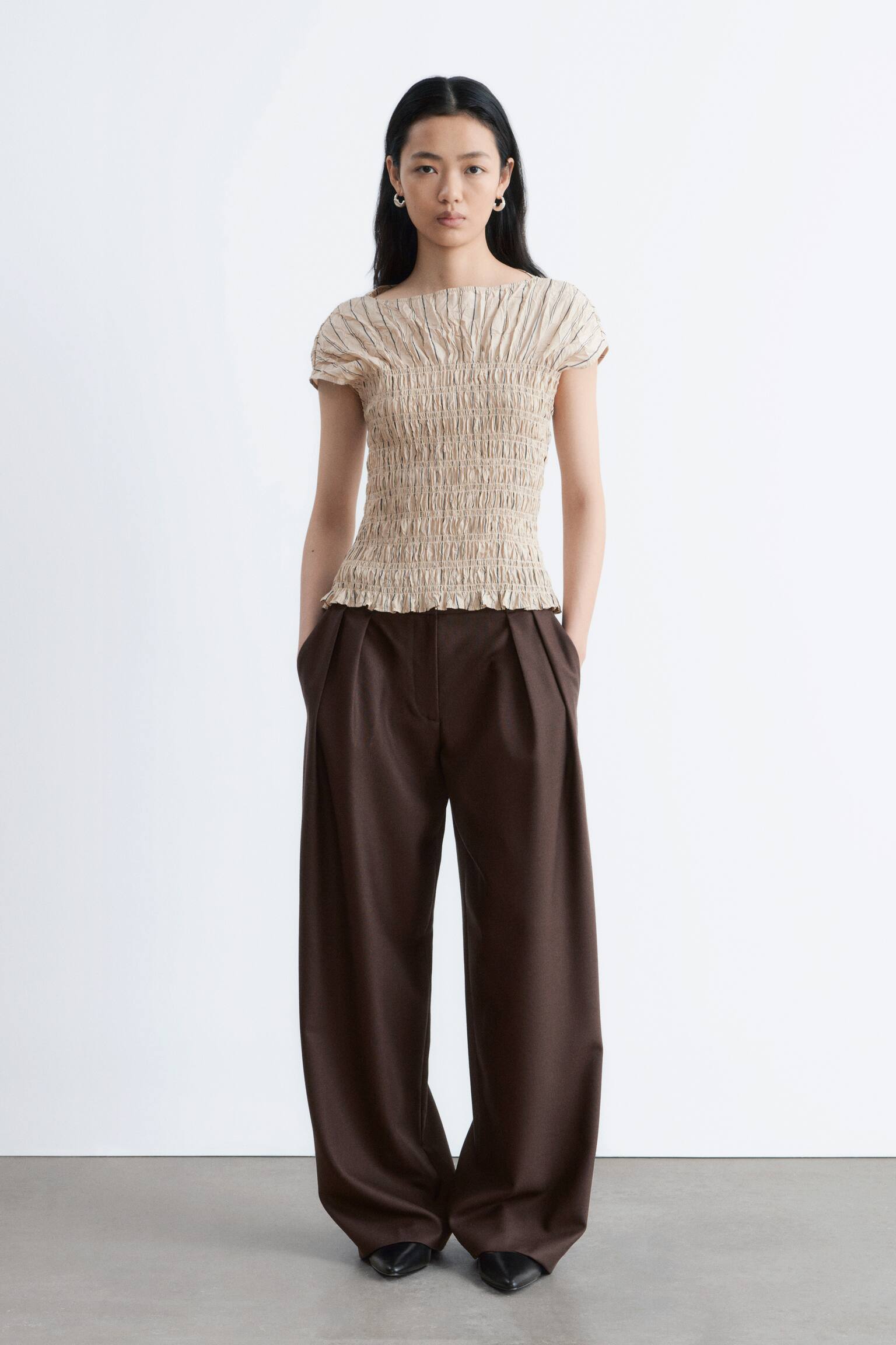 טופ עם מפתח סירה וכיווצים - 3