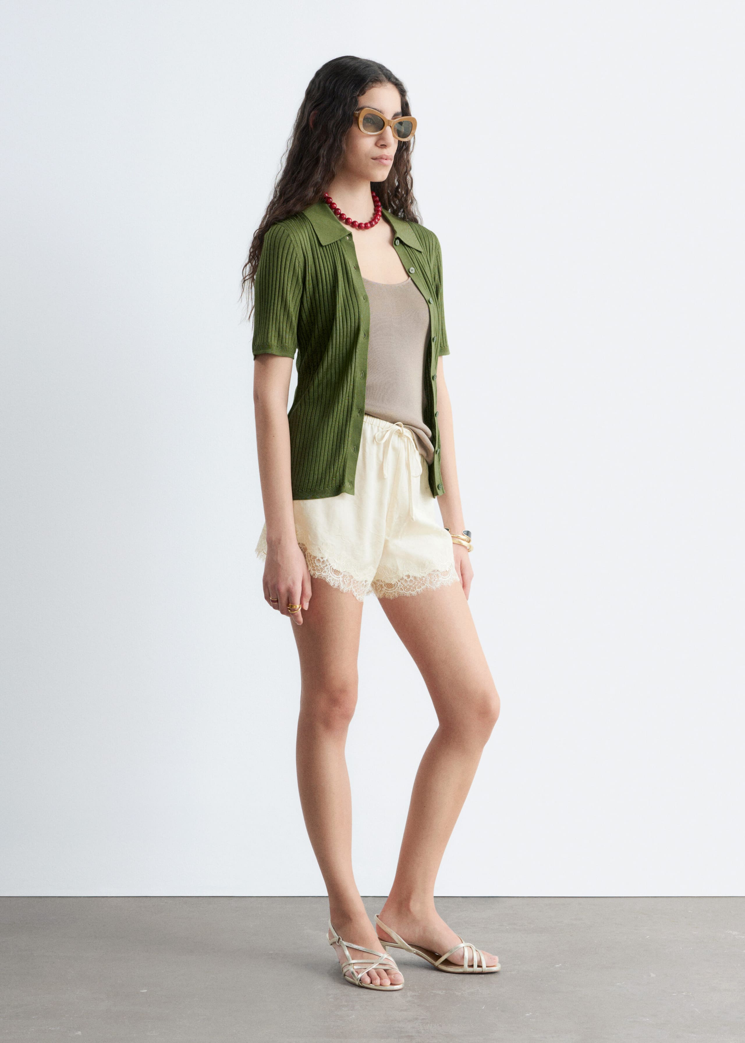 Short court jacquard à empiècement en dentelle - Beige clair - Lookbook