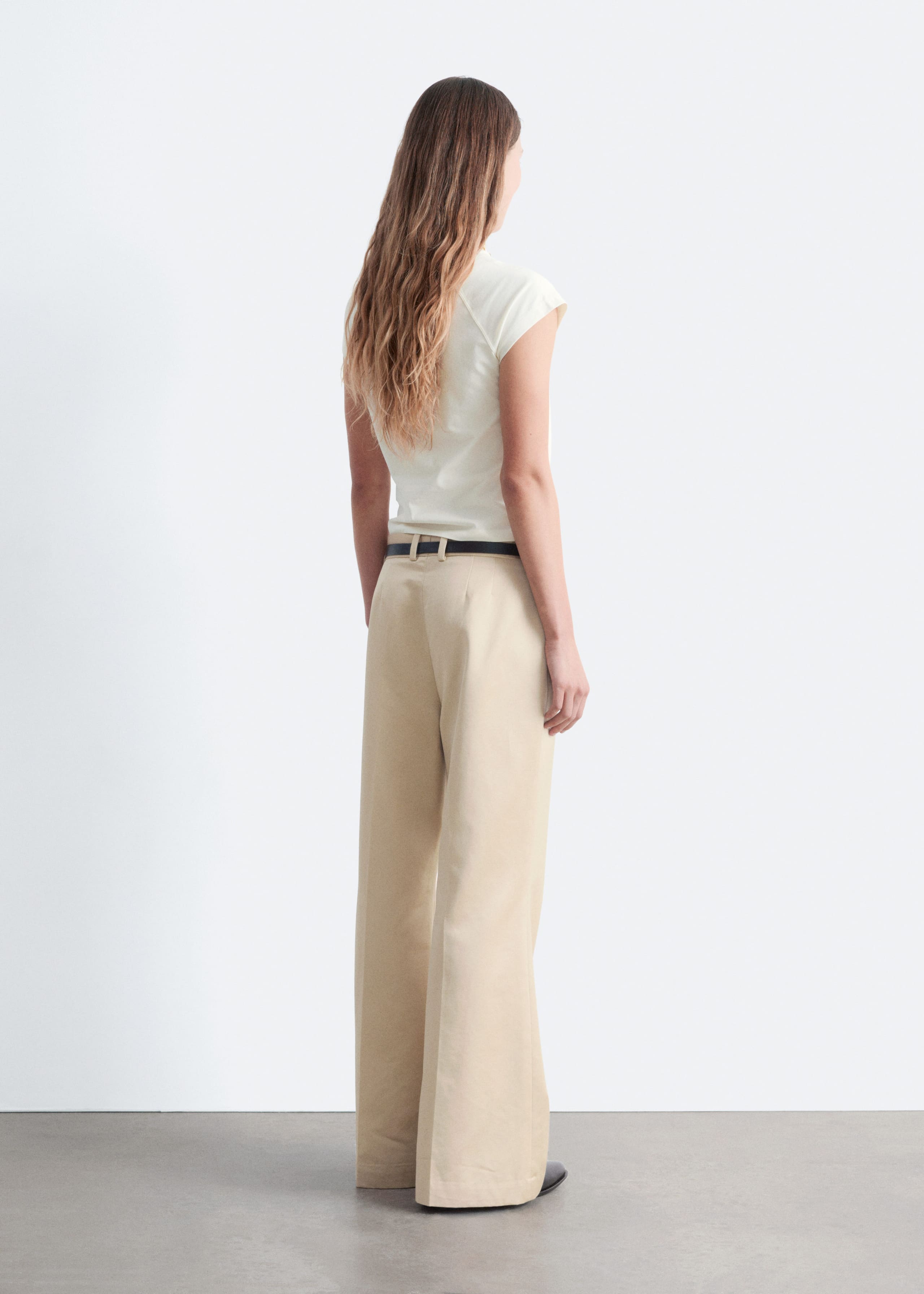 Image of Fitted Raglan-Sleeve T-shirt