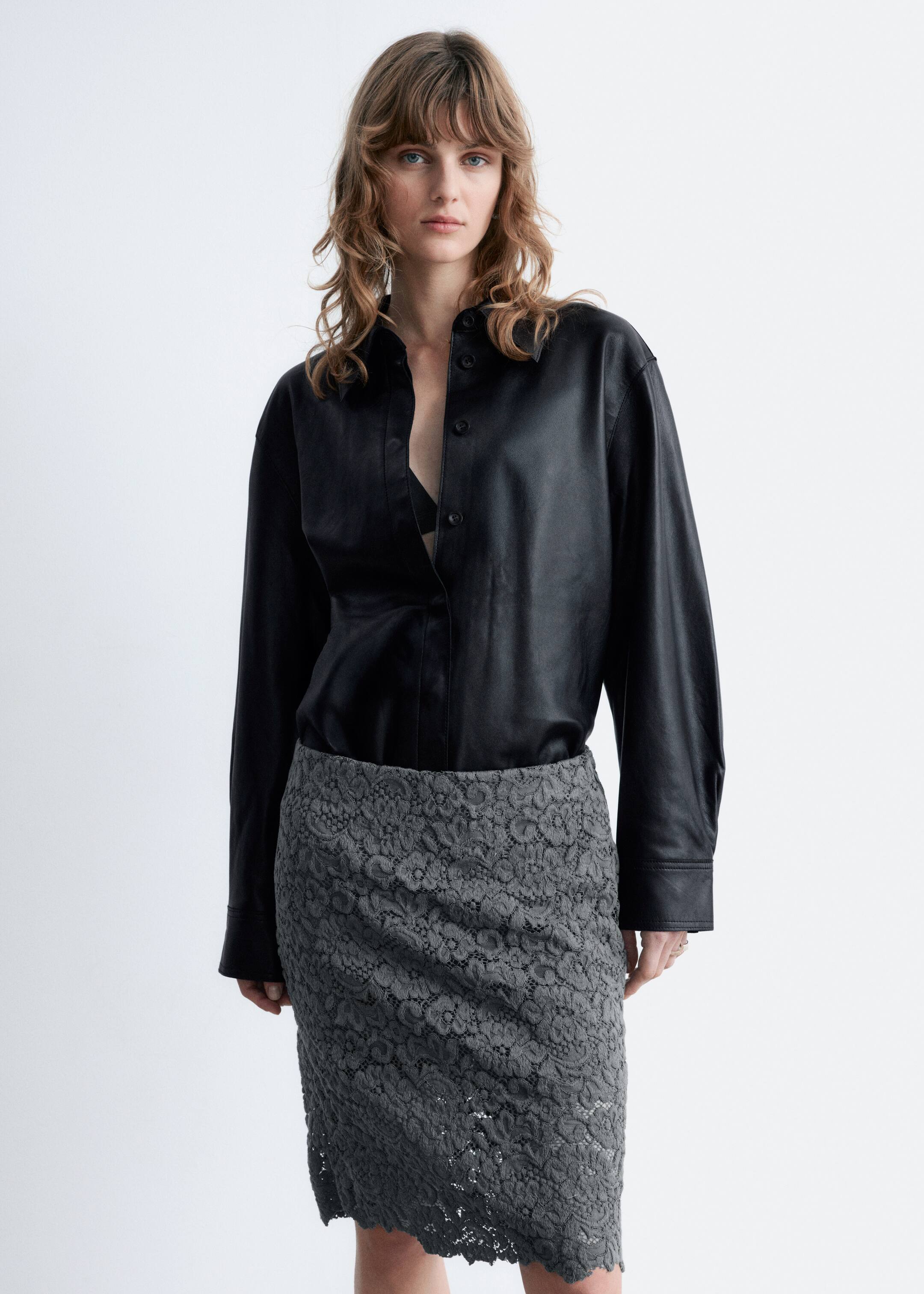 Se større billede: Midilang pencil-nederdel i blondestof - Mørkegrå - DAME | H&M DK 2