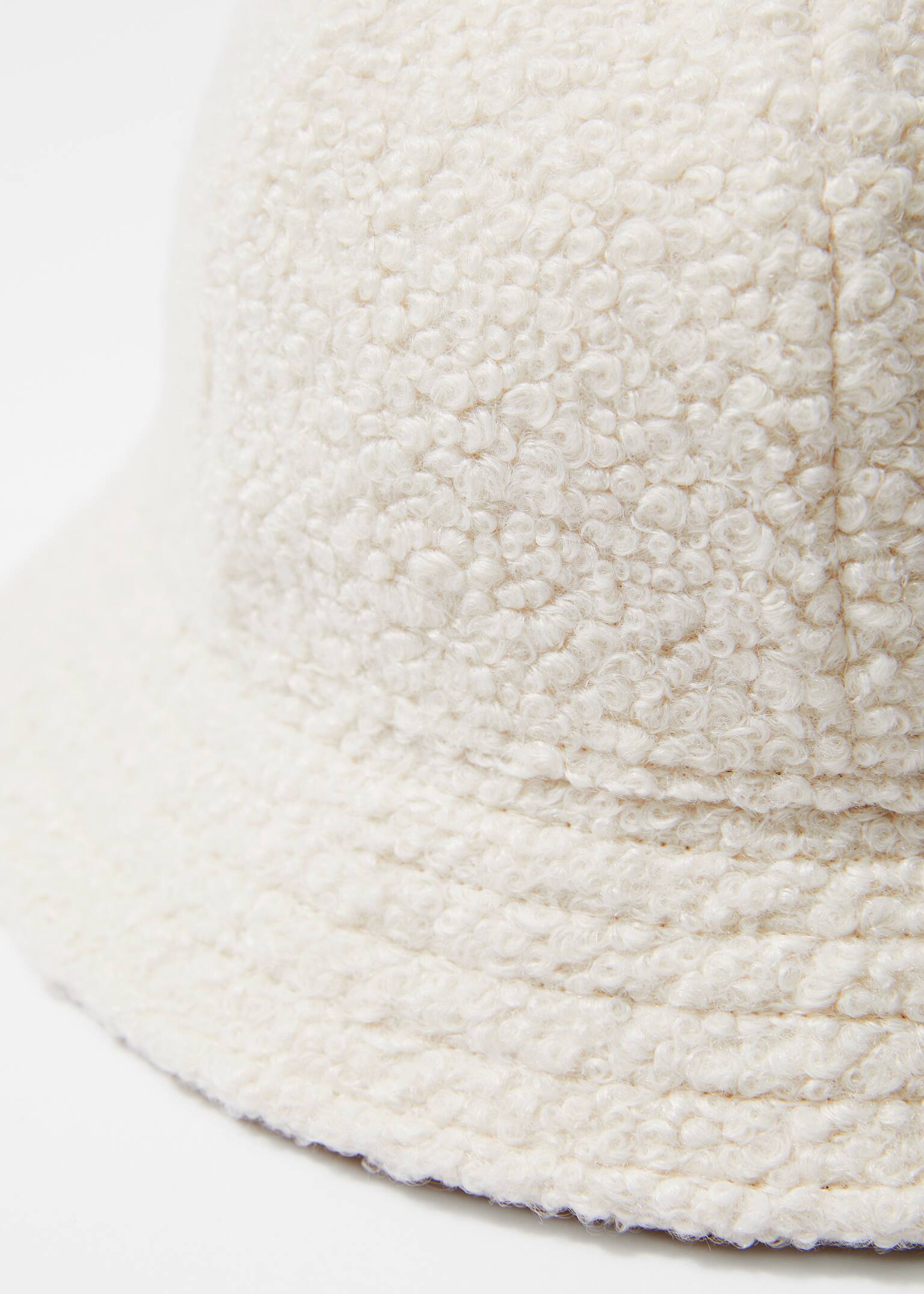 Kapelusz bucket hat z tkaniny boucle - Przydymiony biały - 2