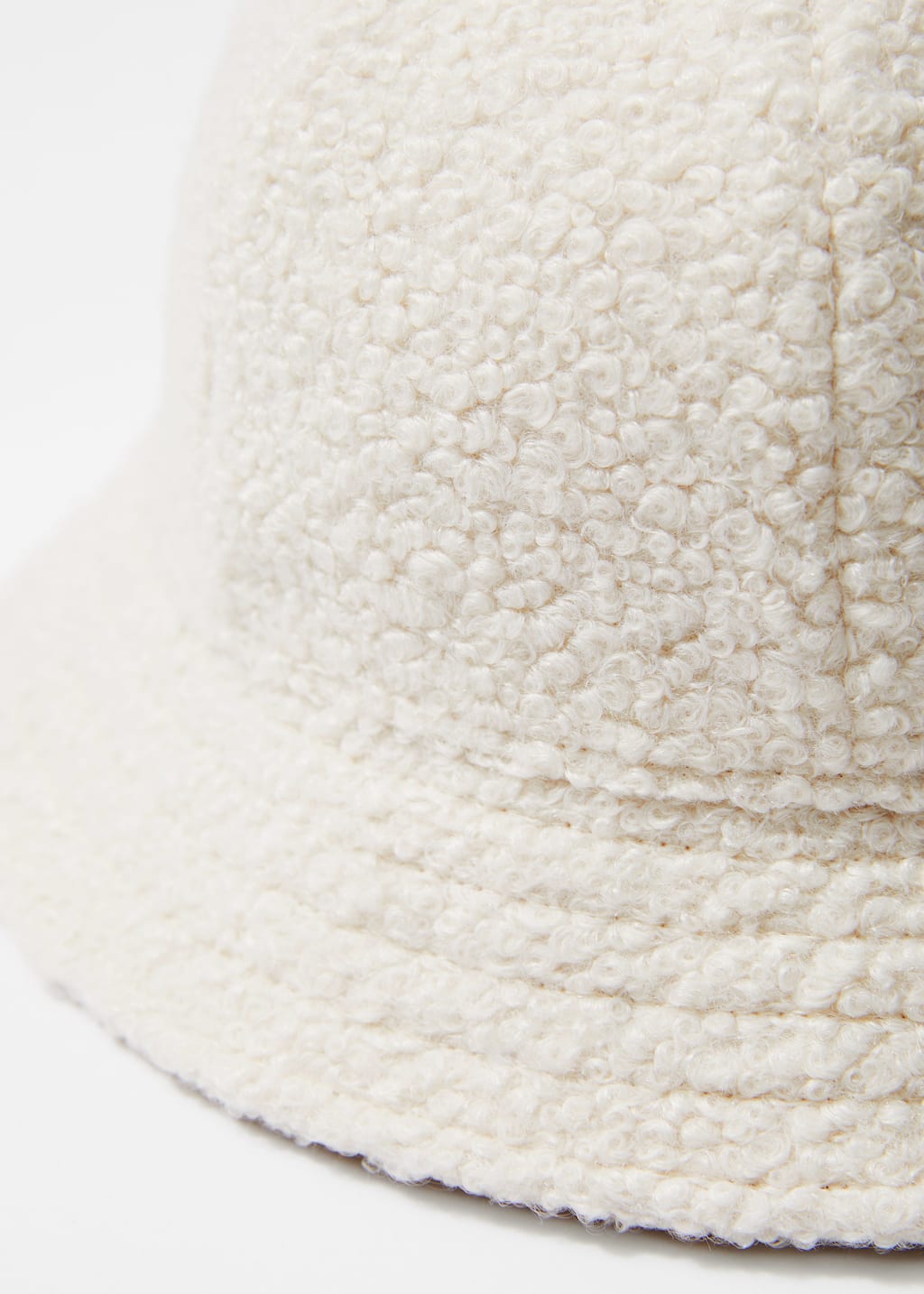 Bucket hat i bouclé – {{variantName}} – detaljerad beskrivning