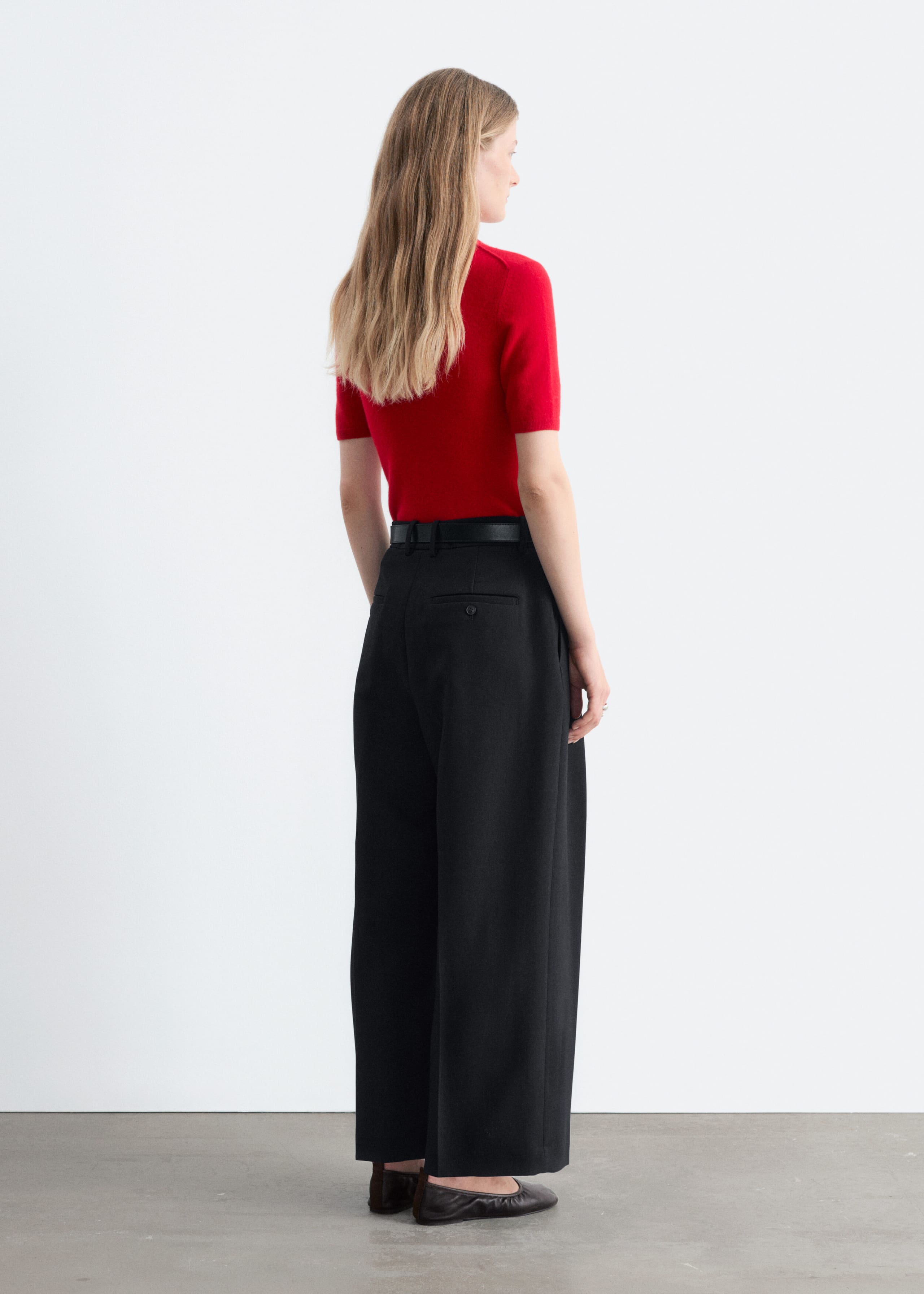Pantalon court et plissé - Noir - Lookbook