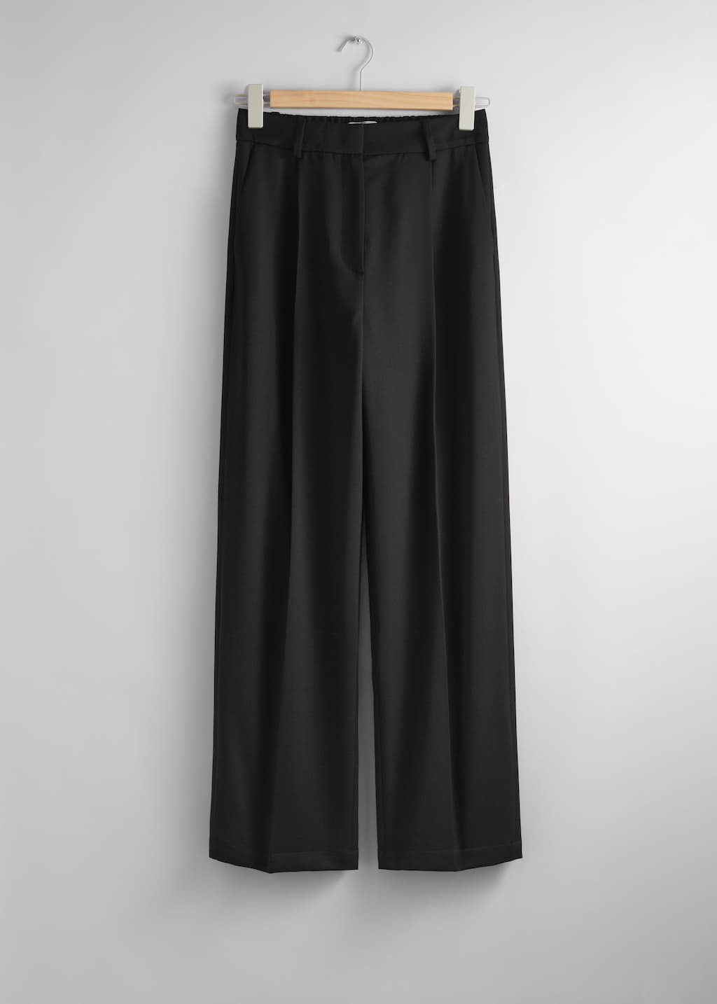 Straight Trousers - Black - Still Life