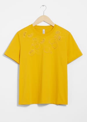 Jaune