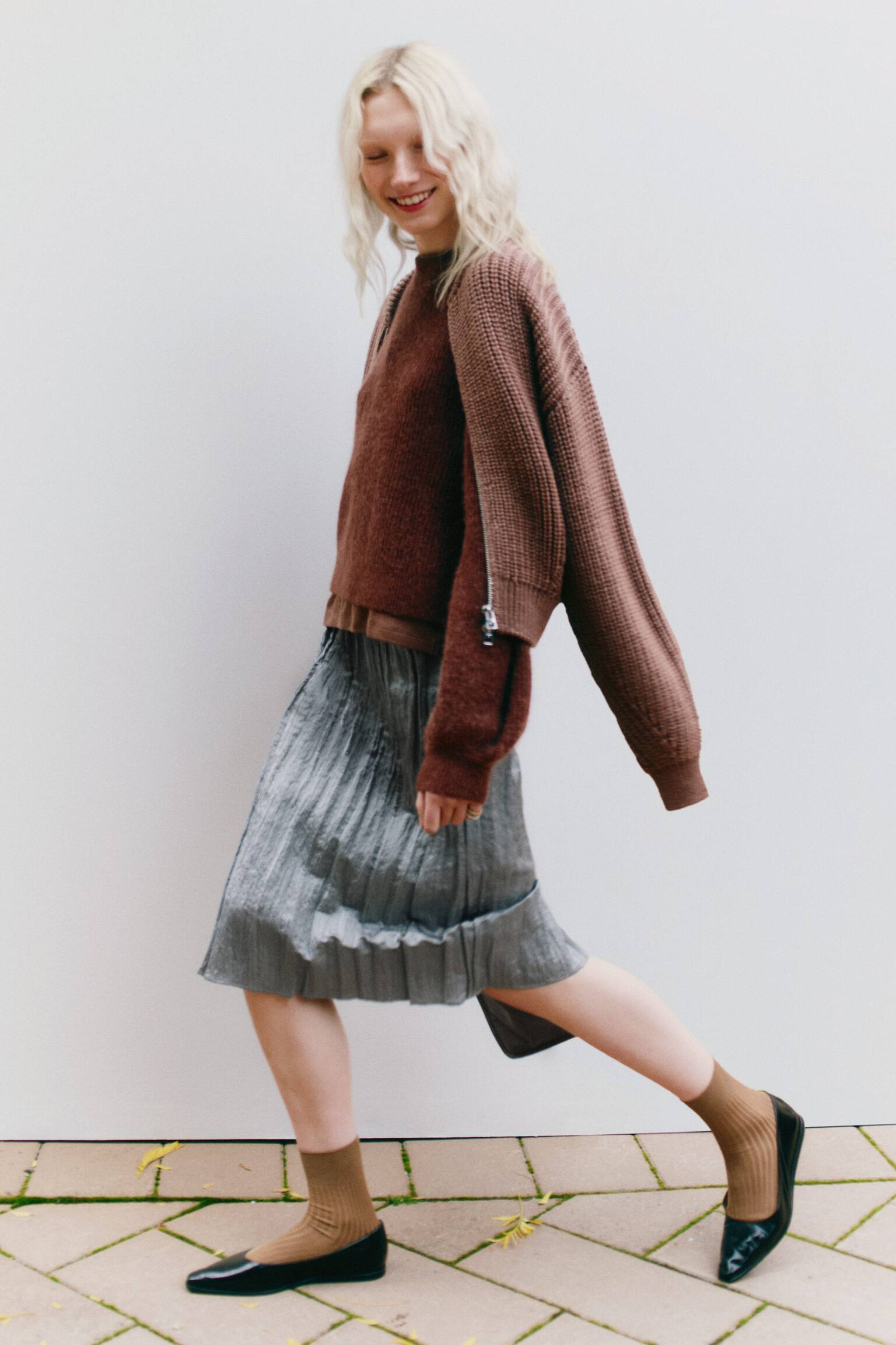 Knielanger Rock aus Crêpe - Grau/Schwarz/Geblümt - 5