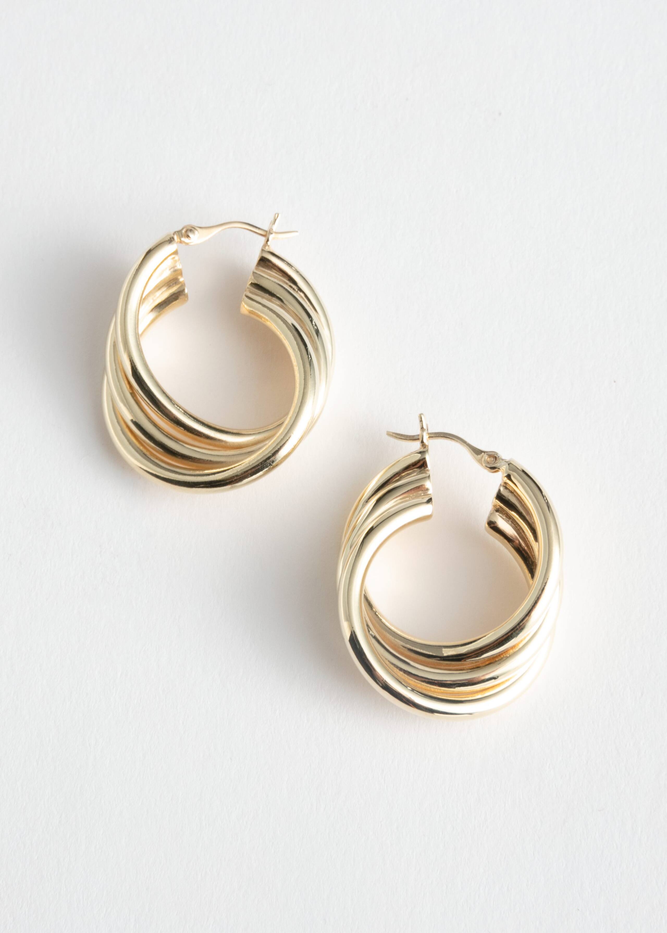 Trio Twisted Hoop Earrings - Gold - Natura morta