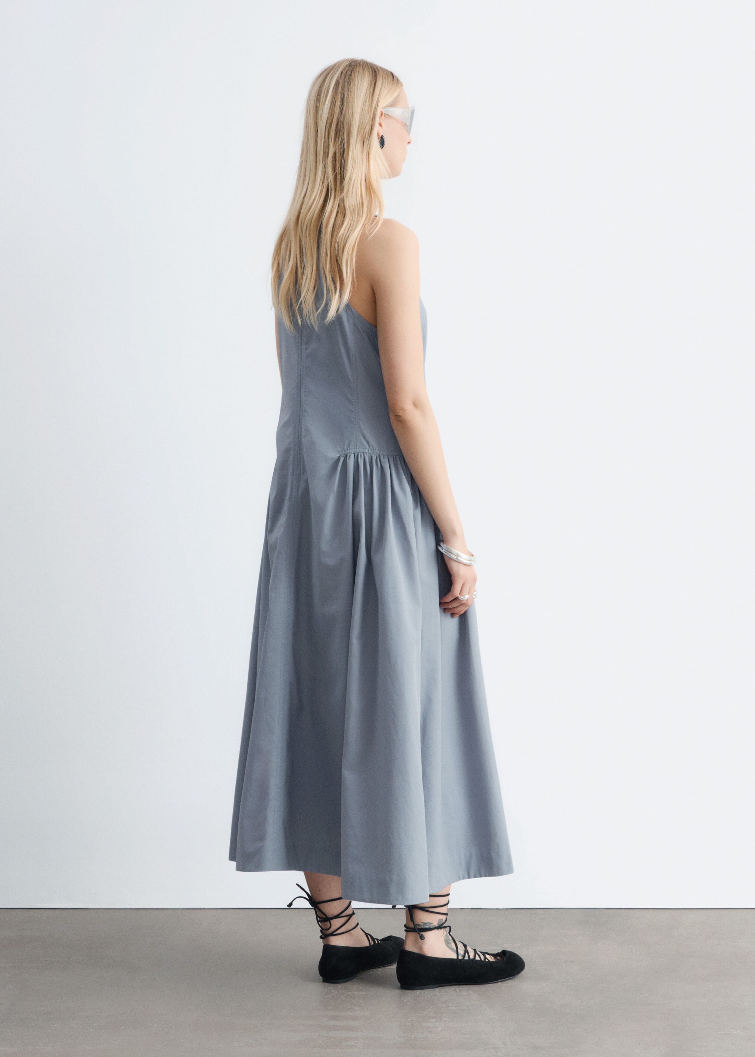 Image of Vestido midi acampanado