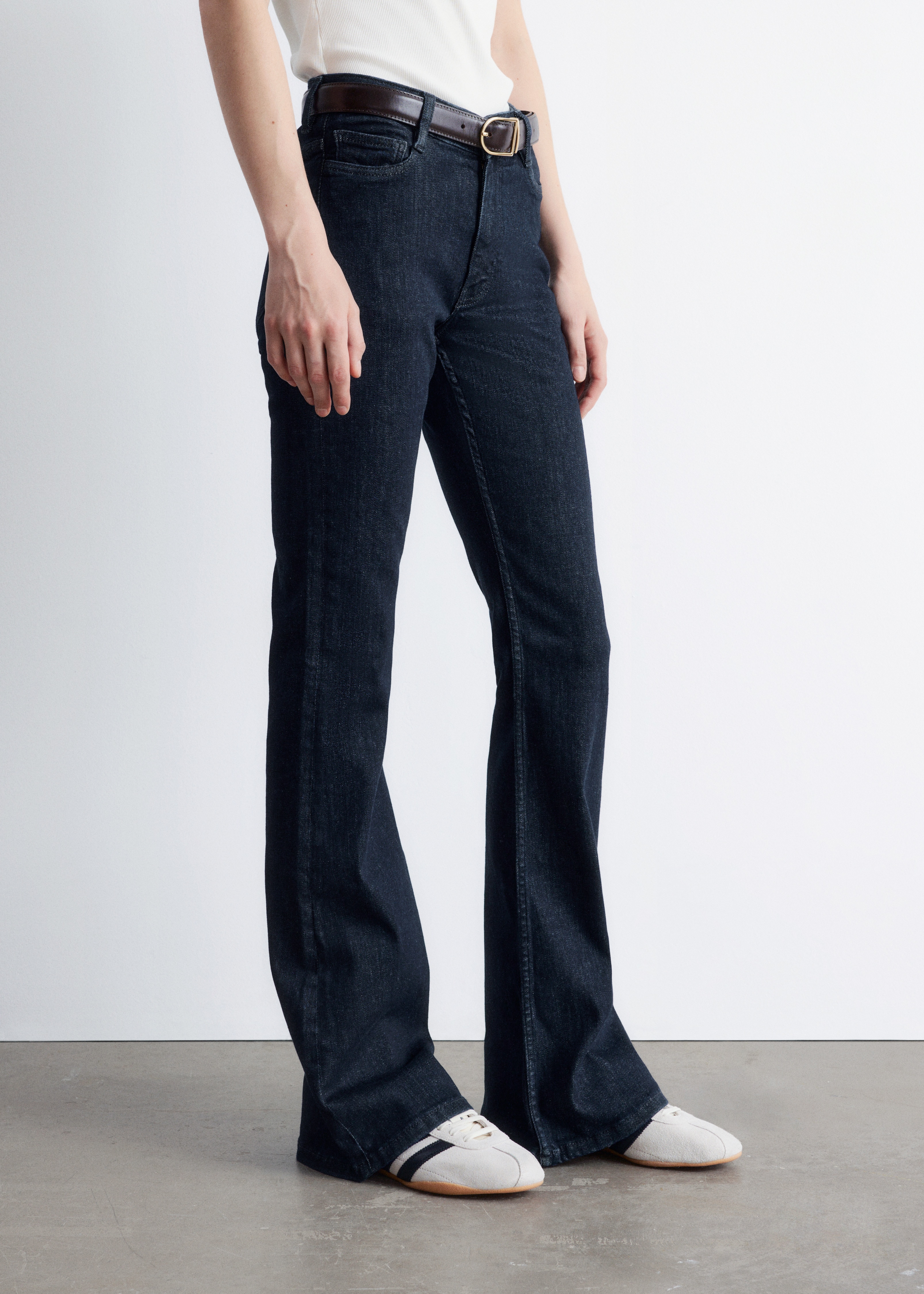 Jeansy bootcut z niską talią - Niebieski - ONA | H&M PL