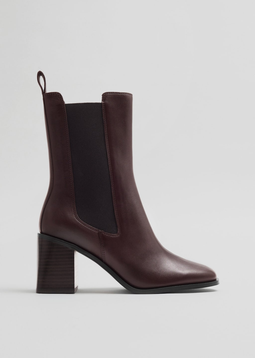 Heeled Leather Chelsea Boots - Brown - Still Life