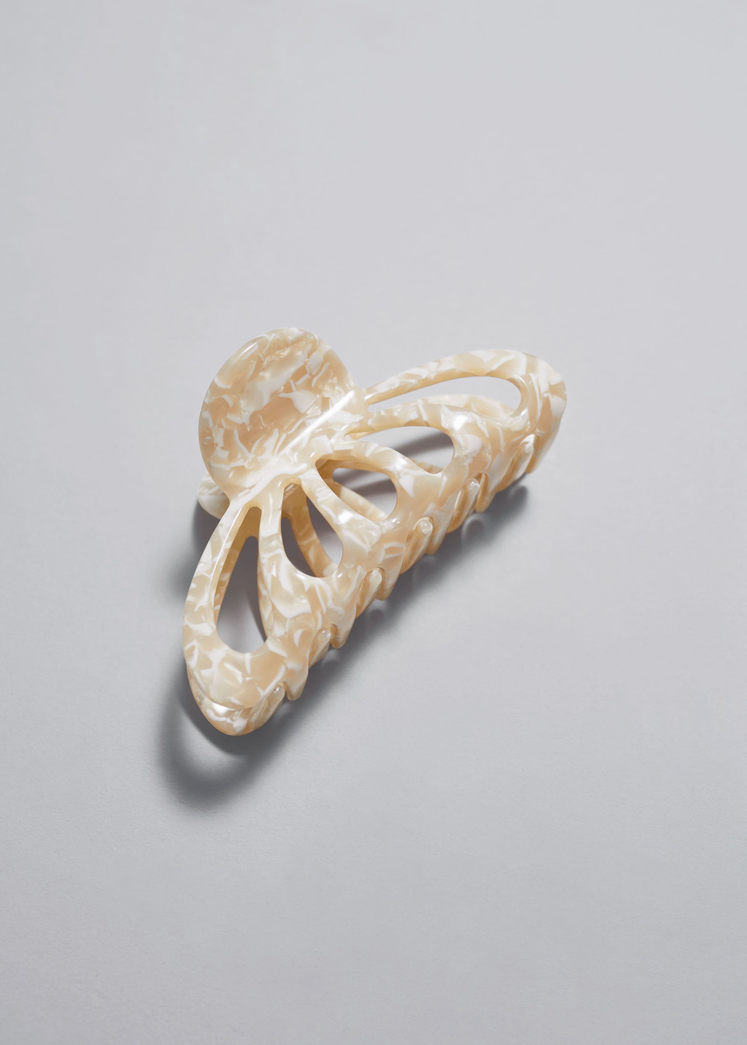 Pinza en forma de mariposa - Crema - Bodegón