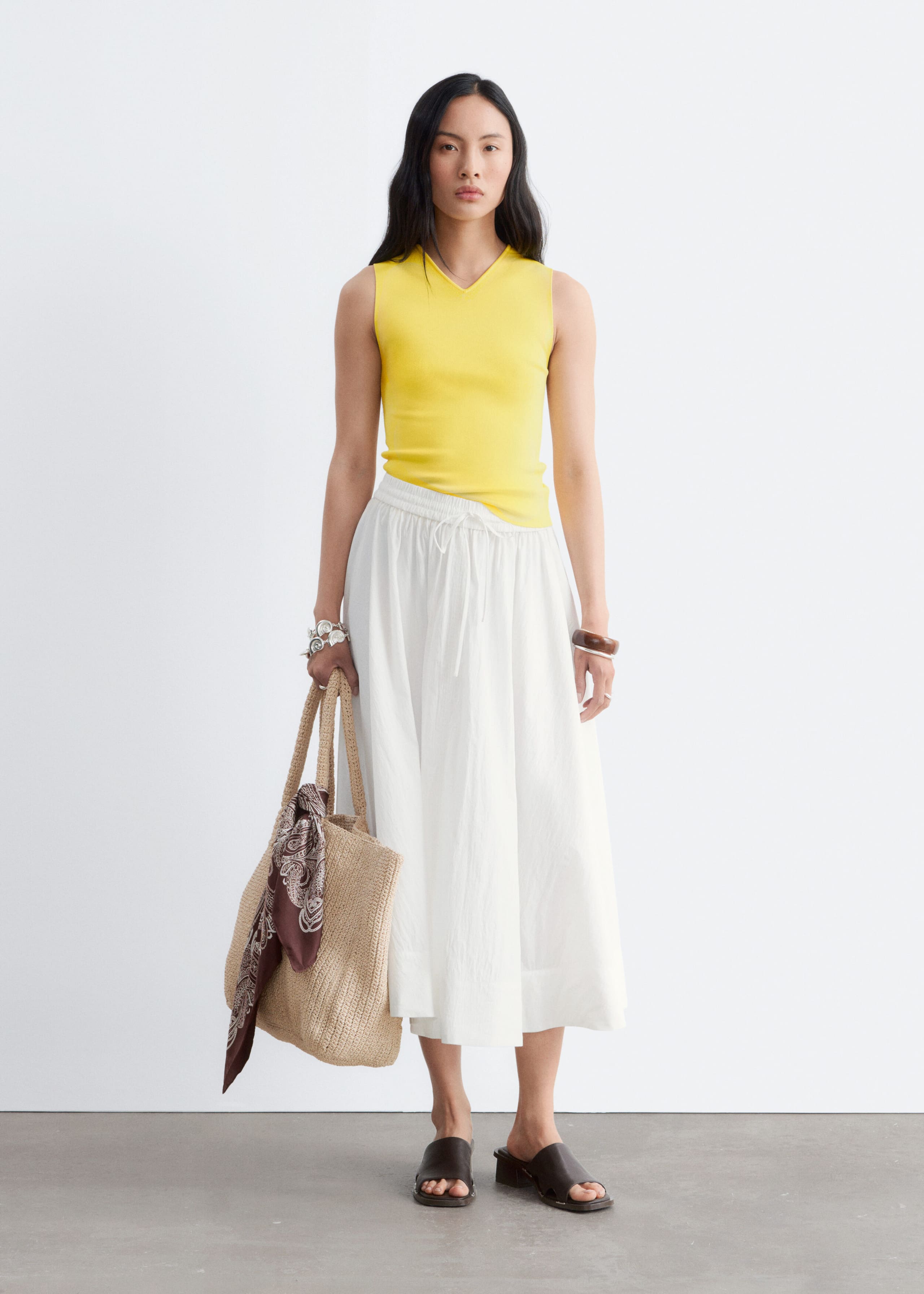 Sleeveless V-Neck Knitted Top - Black - Lookbook