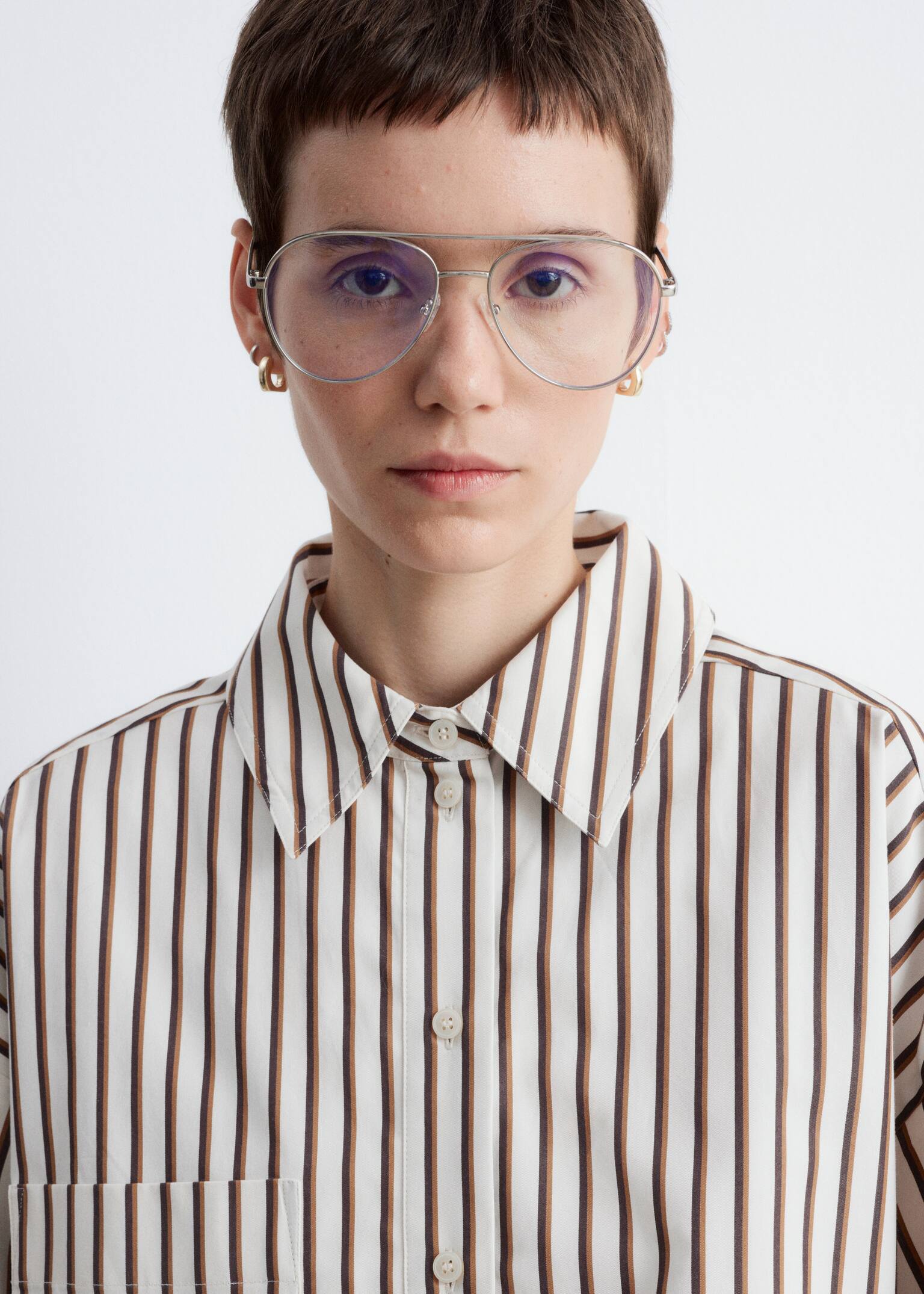 Oversized Shirt - White/Brown Stripes - 4