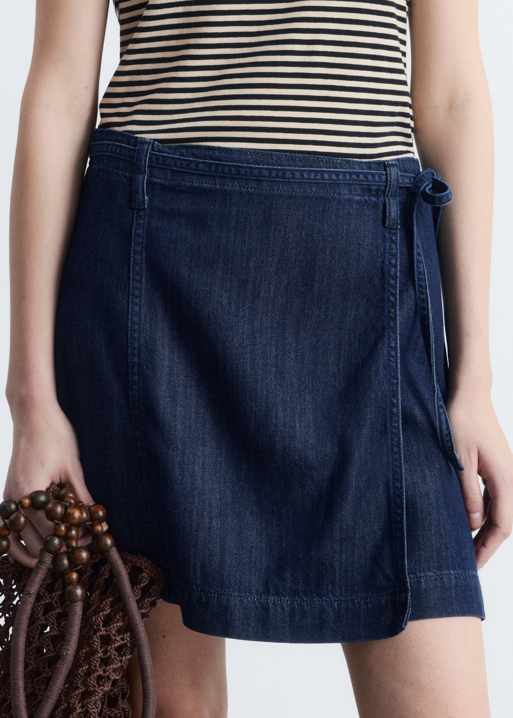 Grotere afbeelding bekijken: Tie-Detail Denim Mini Skirt - Donkerblauw - DAMES | H&M NL 2