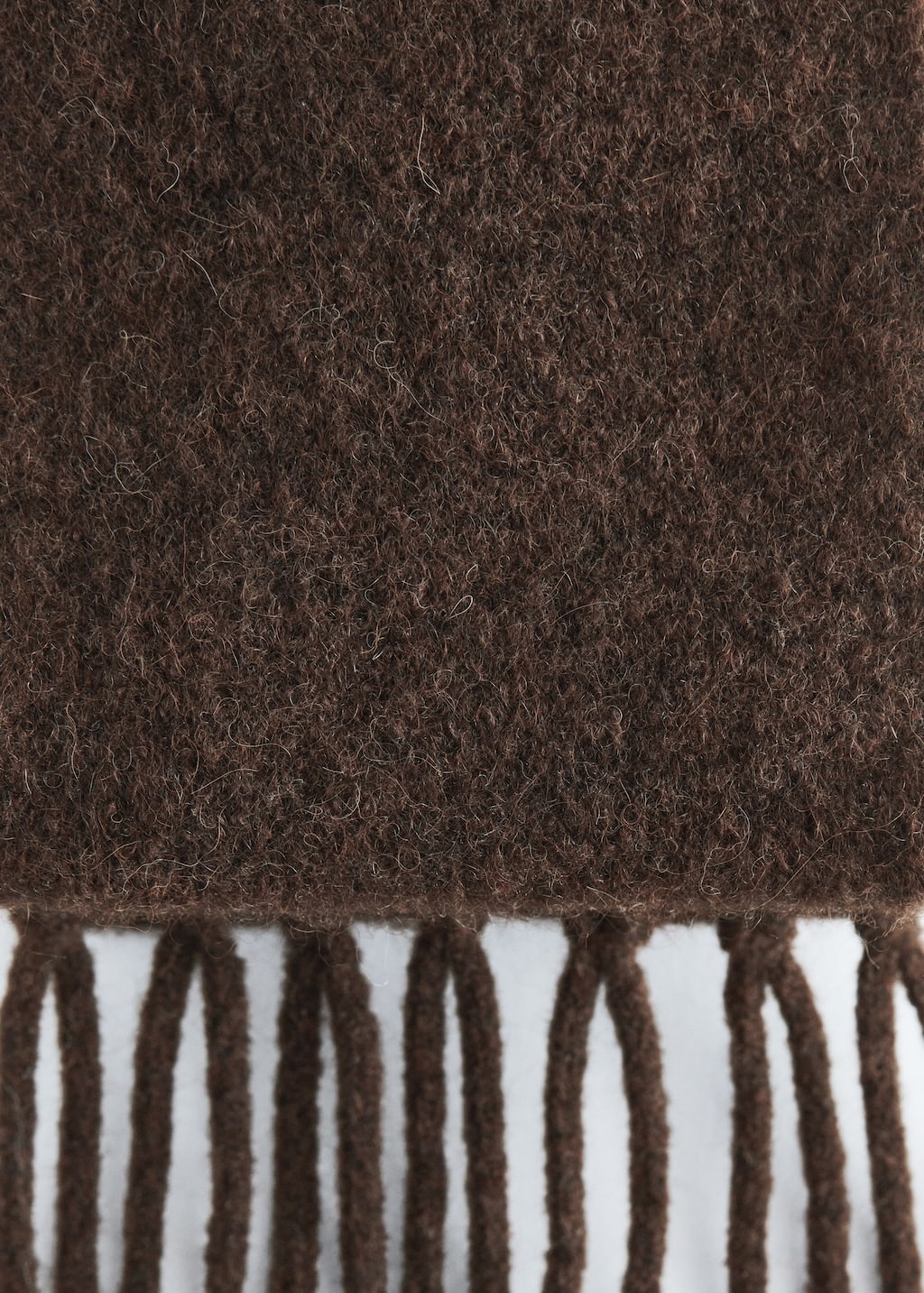 Image of Alpaca-Blend Fringed Slim Scarf