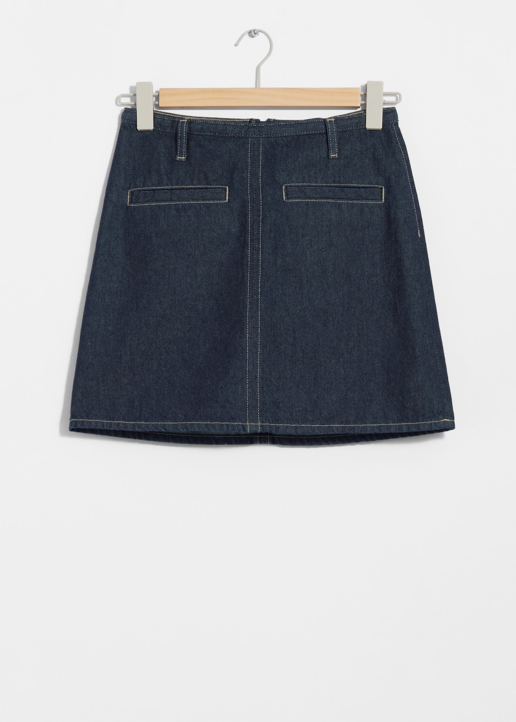 Mini-jupe en denim surpiqué