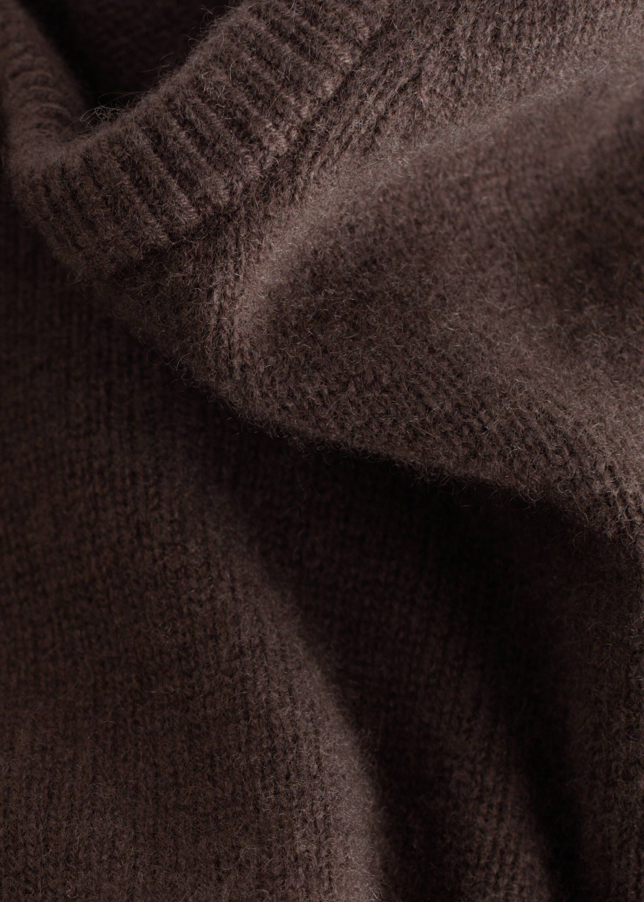 View larger image: Knitted Cashmere T-shirt - Dark Brown - Ladies | H&M GB 7